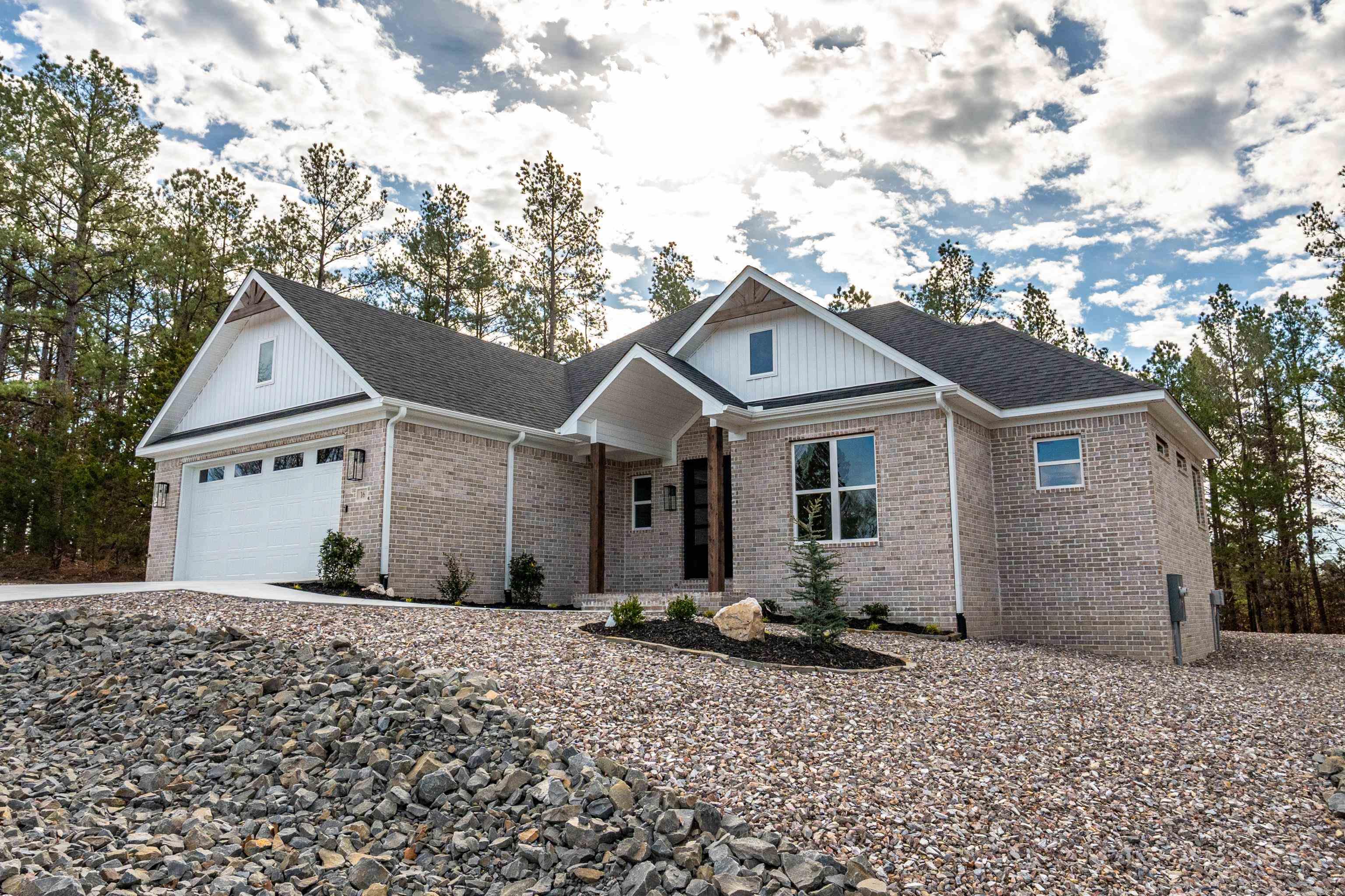 16 Soldado Lane Hot Springs Village, AR 71909