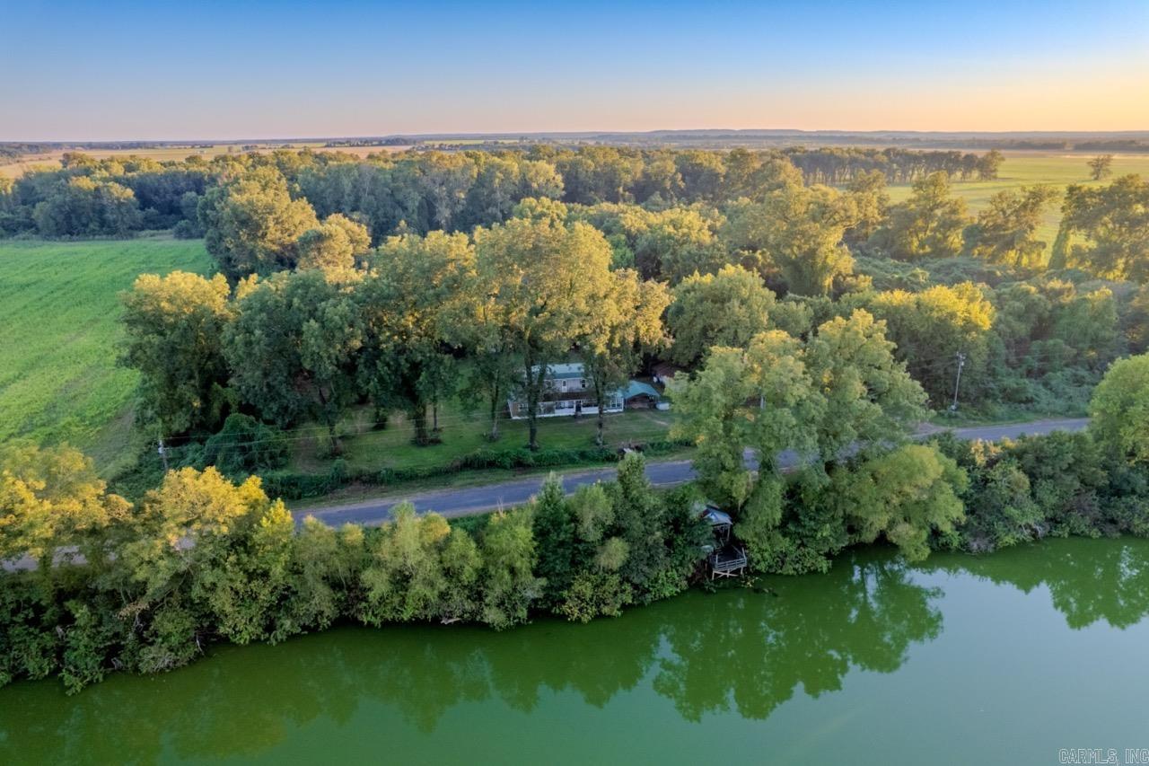 686 MC 379  Texarkana, AR