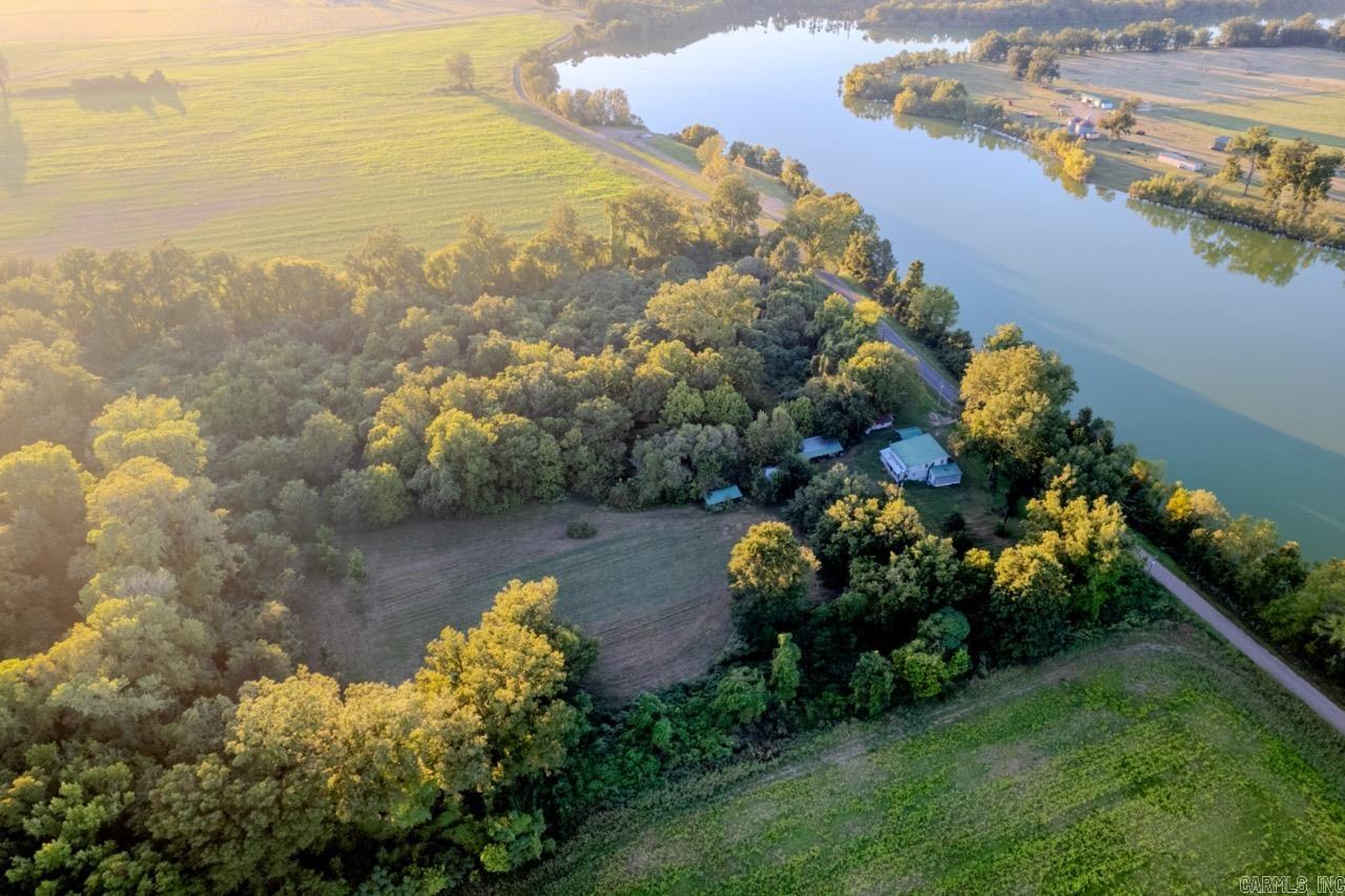 686 MC 379  Texarkana, AR