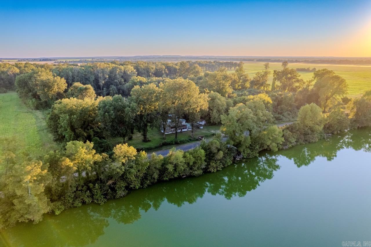 686 MC 379  Texarkana, AR