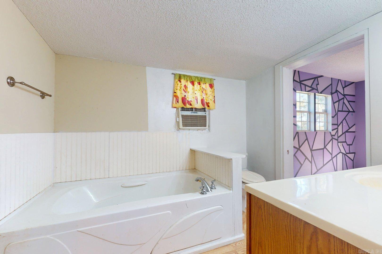 686 MC 379  Texarkana, AR