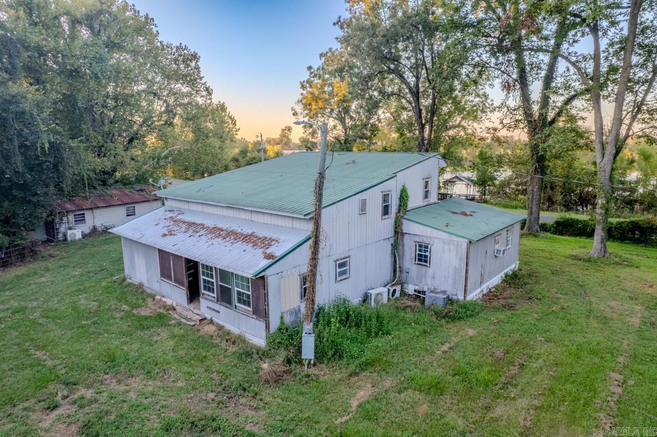 686 MC 379  Texarkana, AR