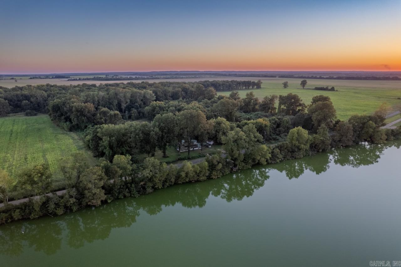 686 MC 379  Texarkana, AR