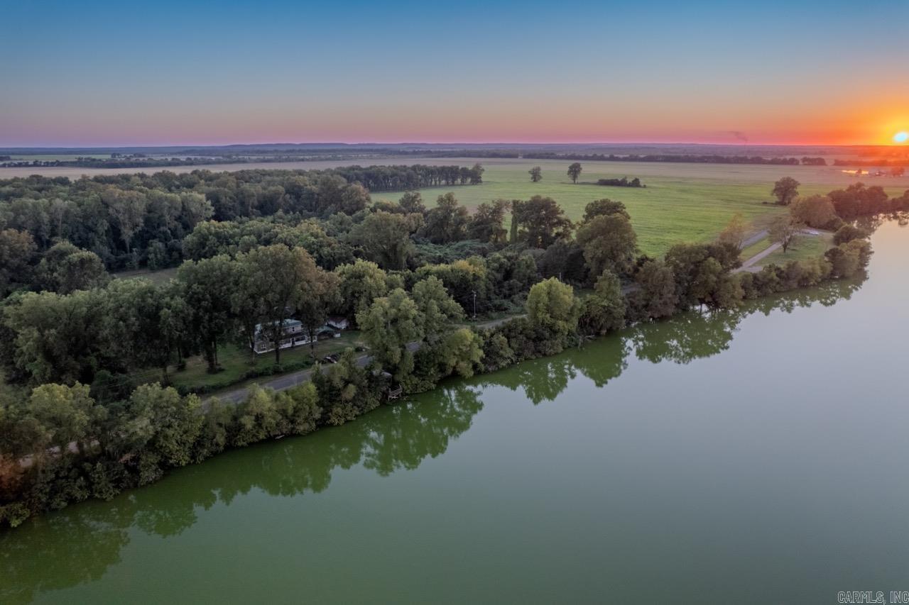 686 MC 379  Texarkana, AR