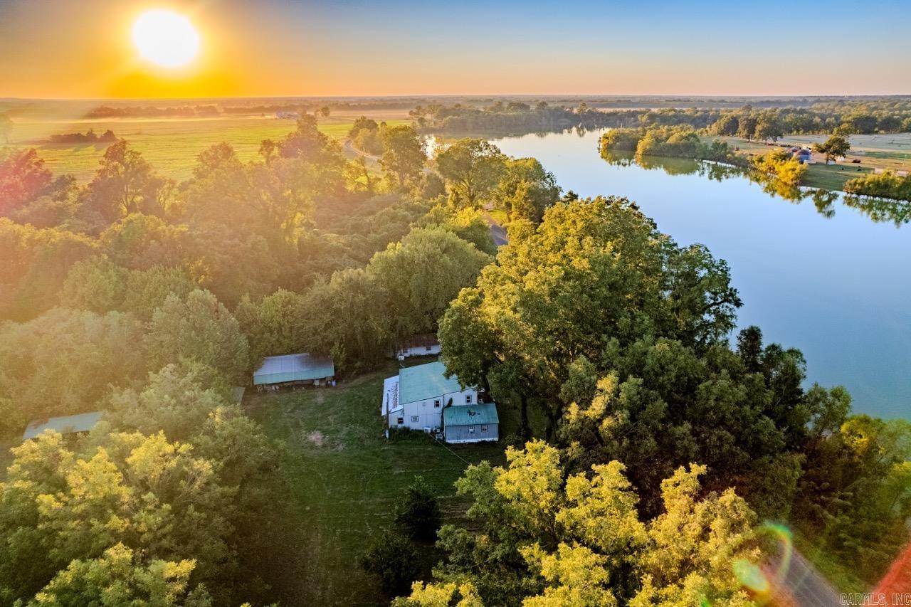 686 MC 379  Texarkana, AR