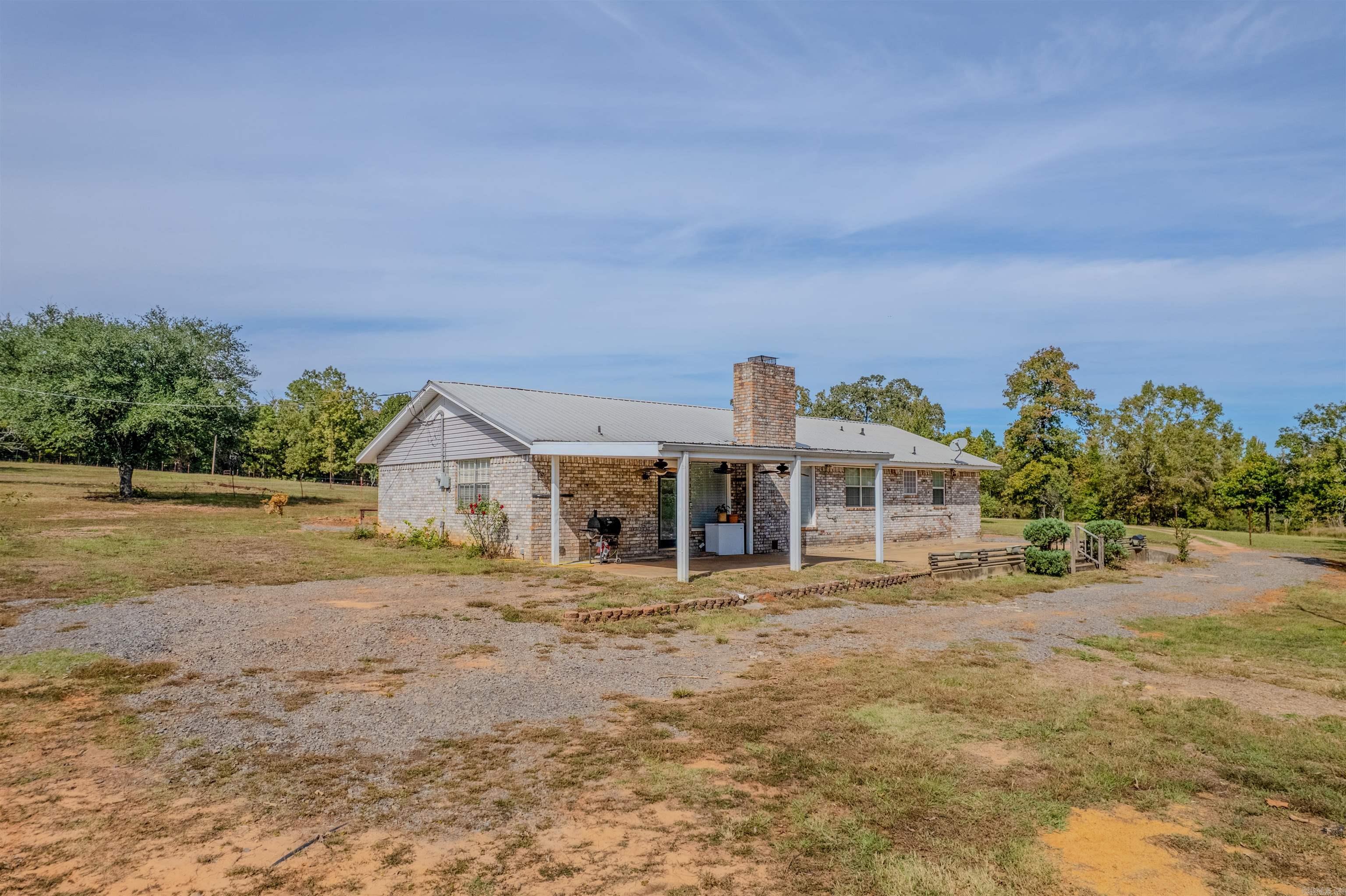 2328 Hwy 160  Doddridge, AR