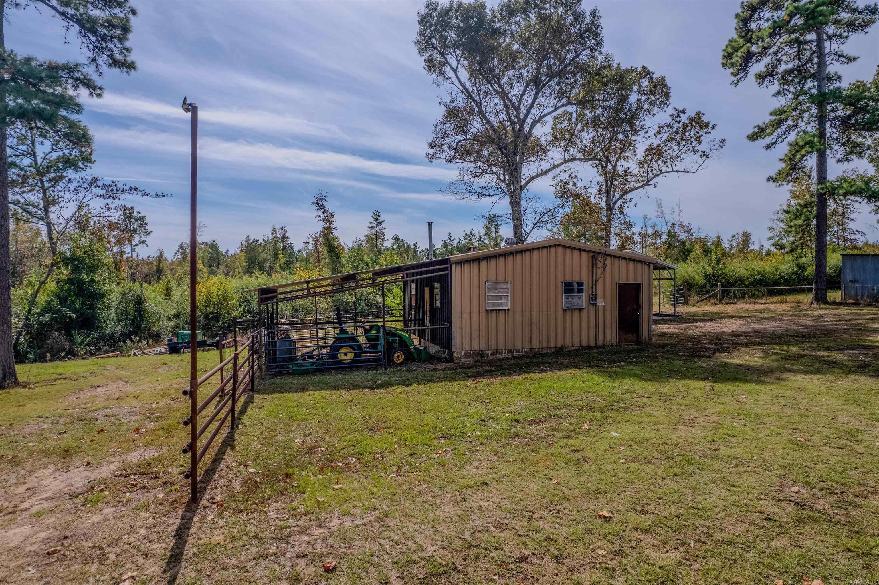 2328 Hwy 160  Doddridge, AR