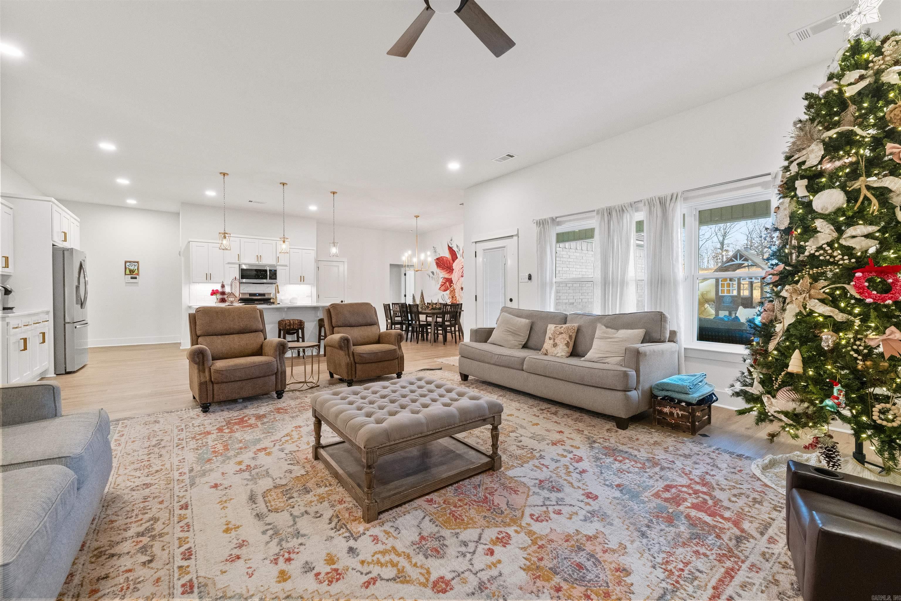 1721 Oak Shadows  Sherwood, AR