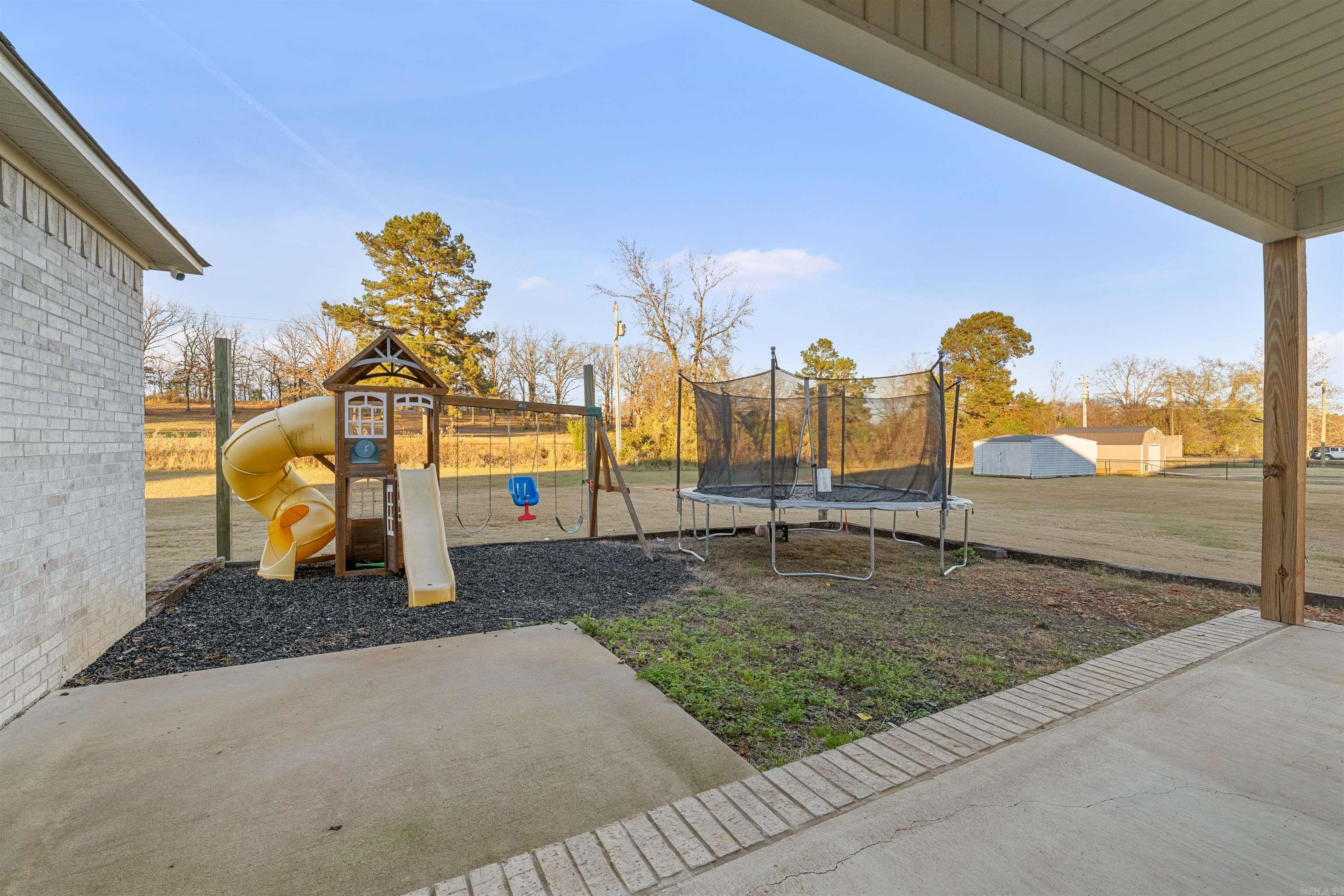 1721 Oak Shadows  Sherwood, AR