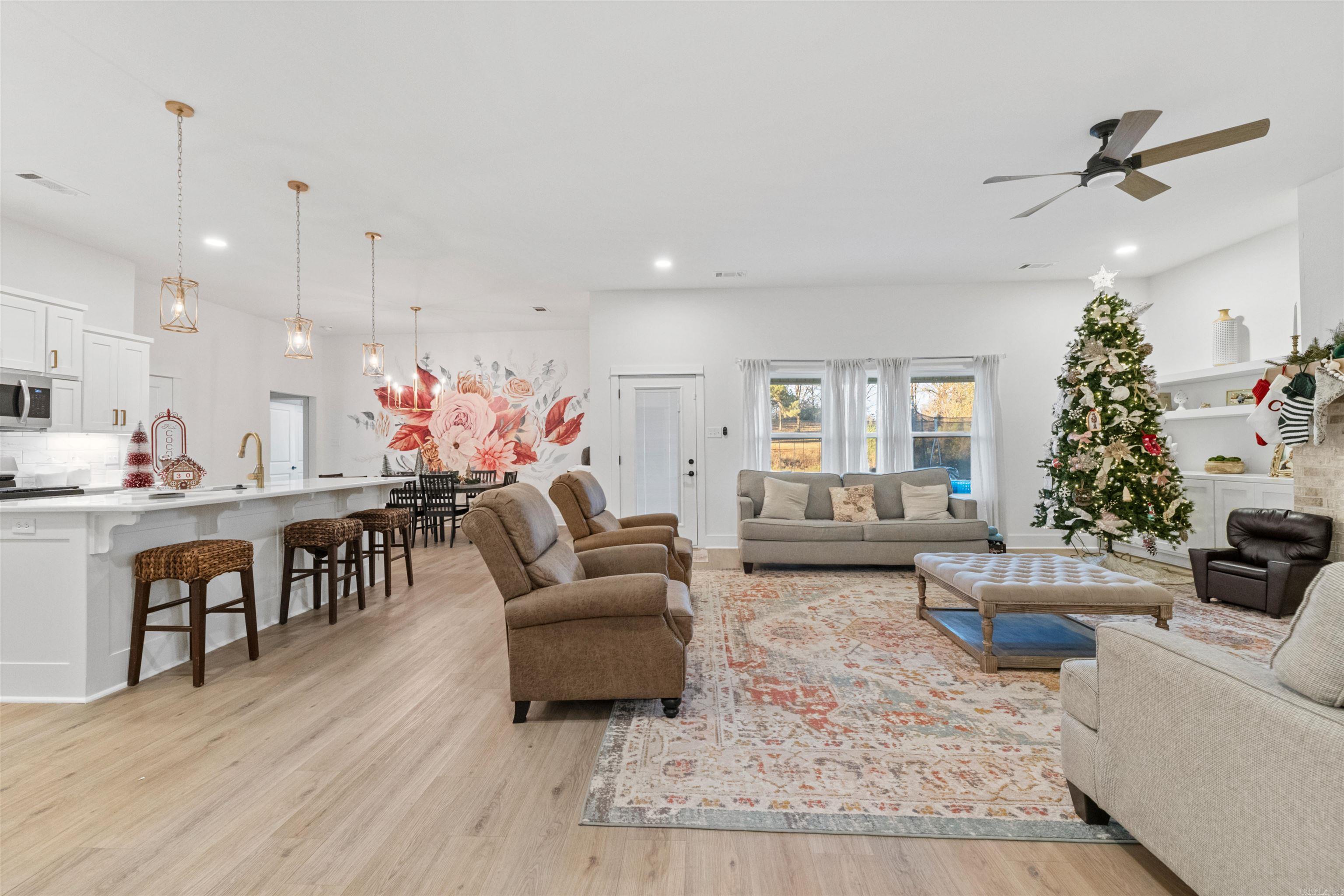 1721 Oak Shadows  Sherwood, AR