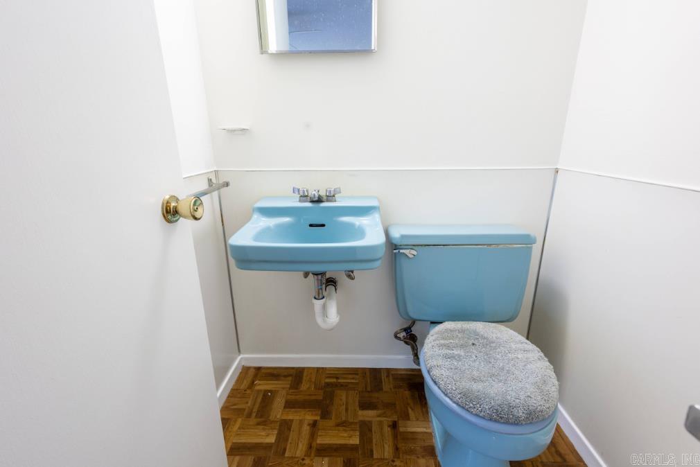 10 Windsor Drive  Little Rock, AR