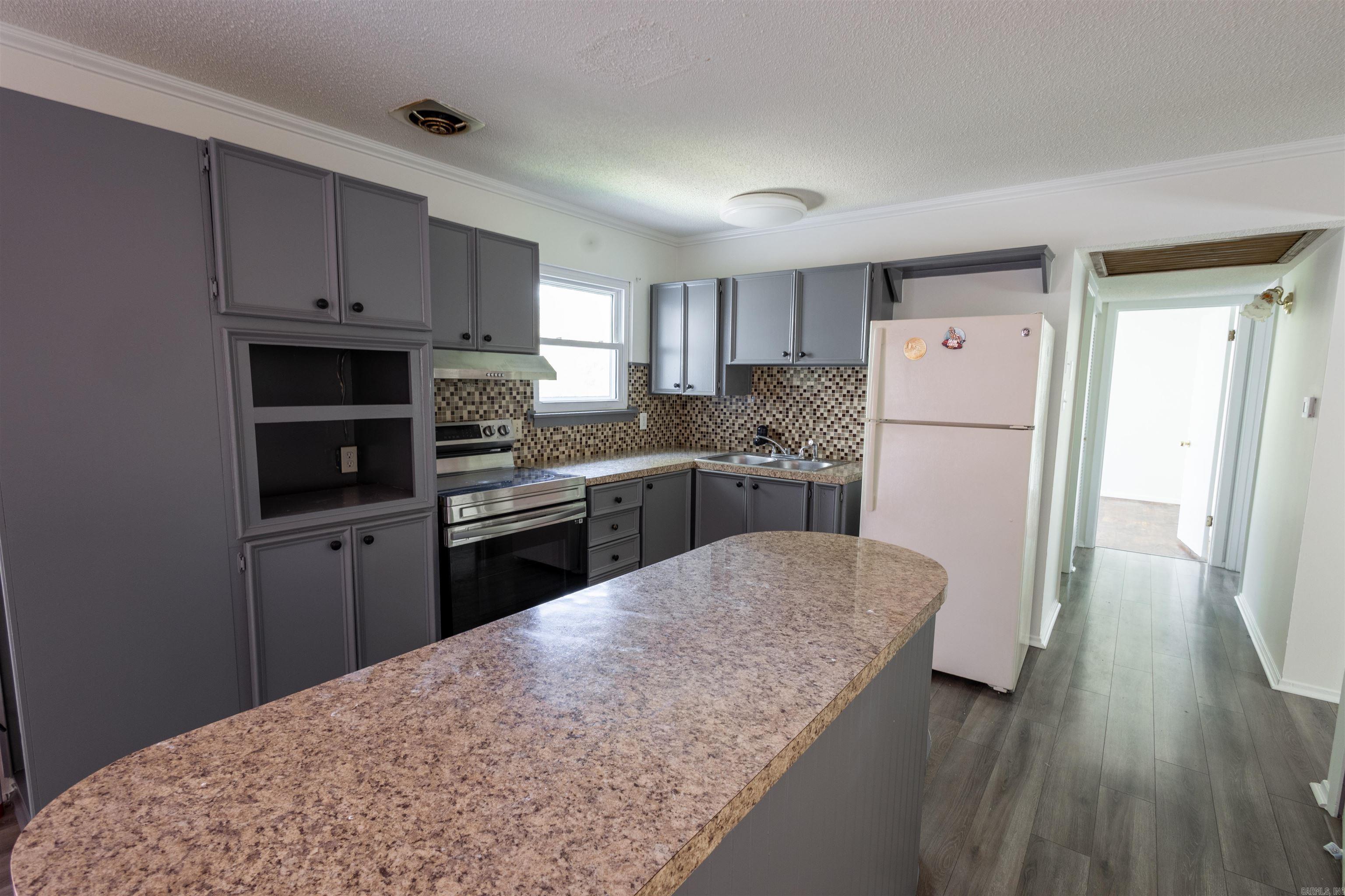 10 Windsor Drive  Little Rock, AR