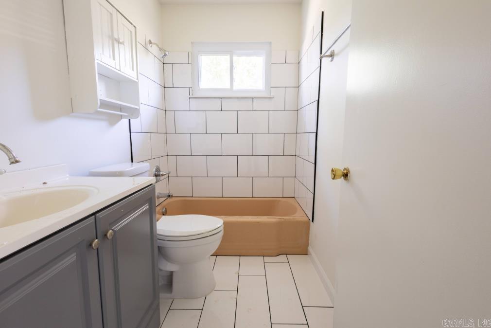 10 Windsor Drive  Little Rock, AR