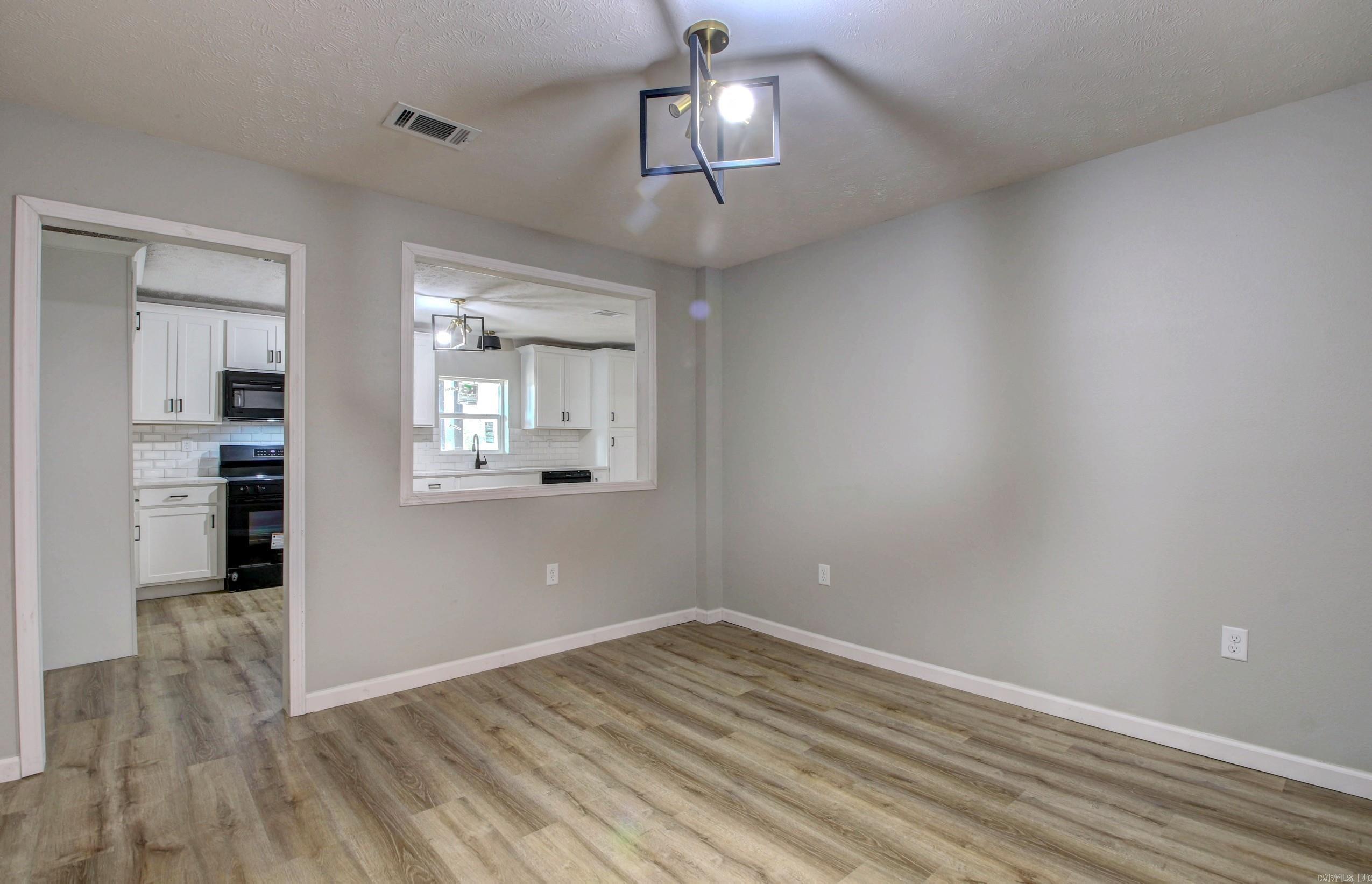 204 N Apple  Beebe, AR