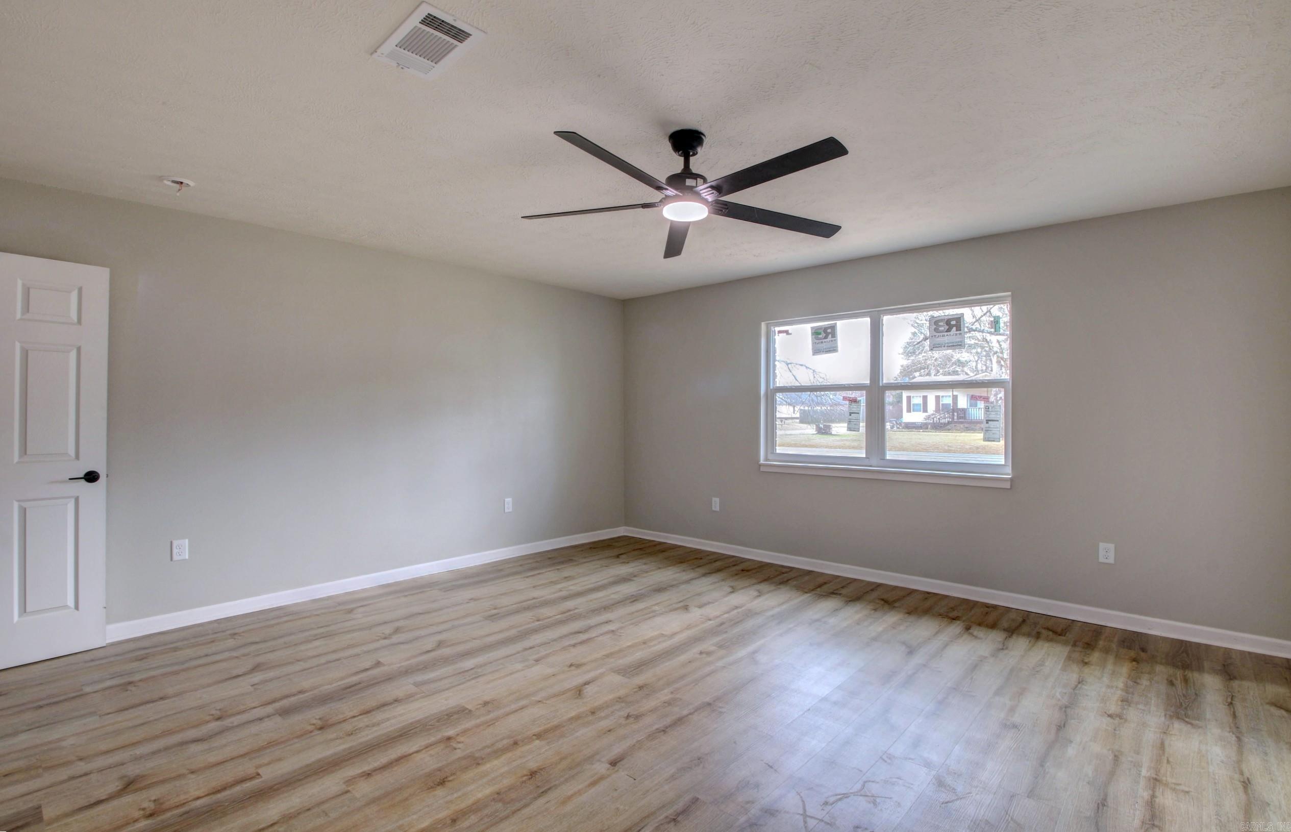 204 N Apple  Beebe, AR