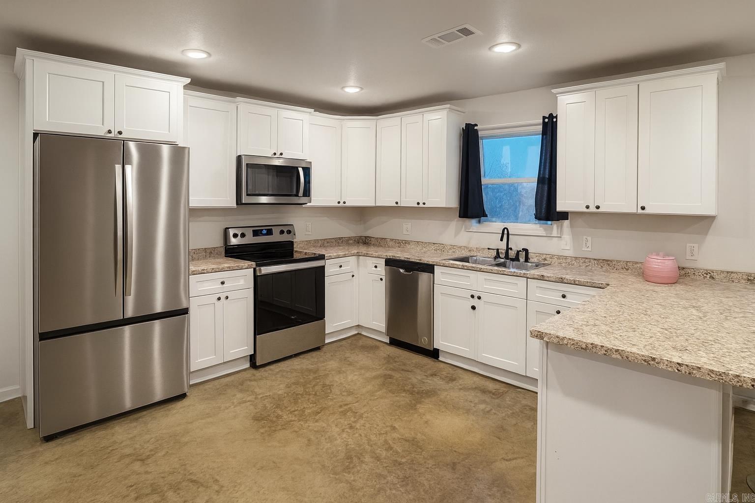 208 Formon Dr  Paragould, AR