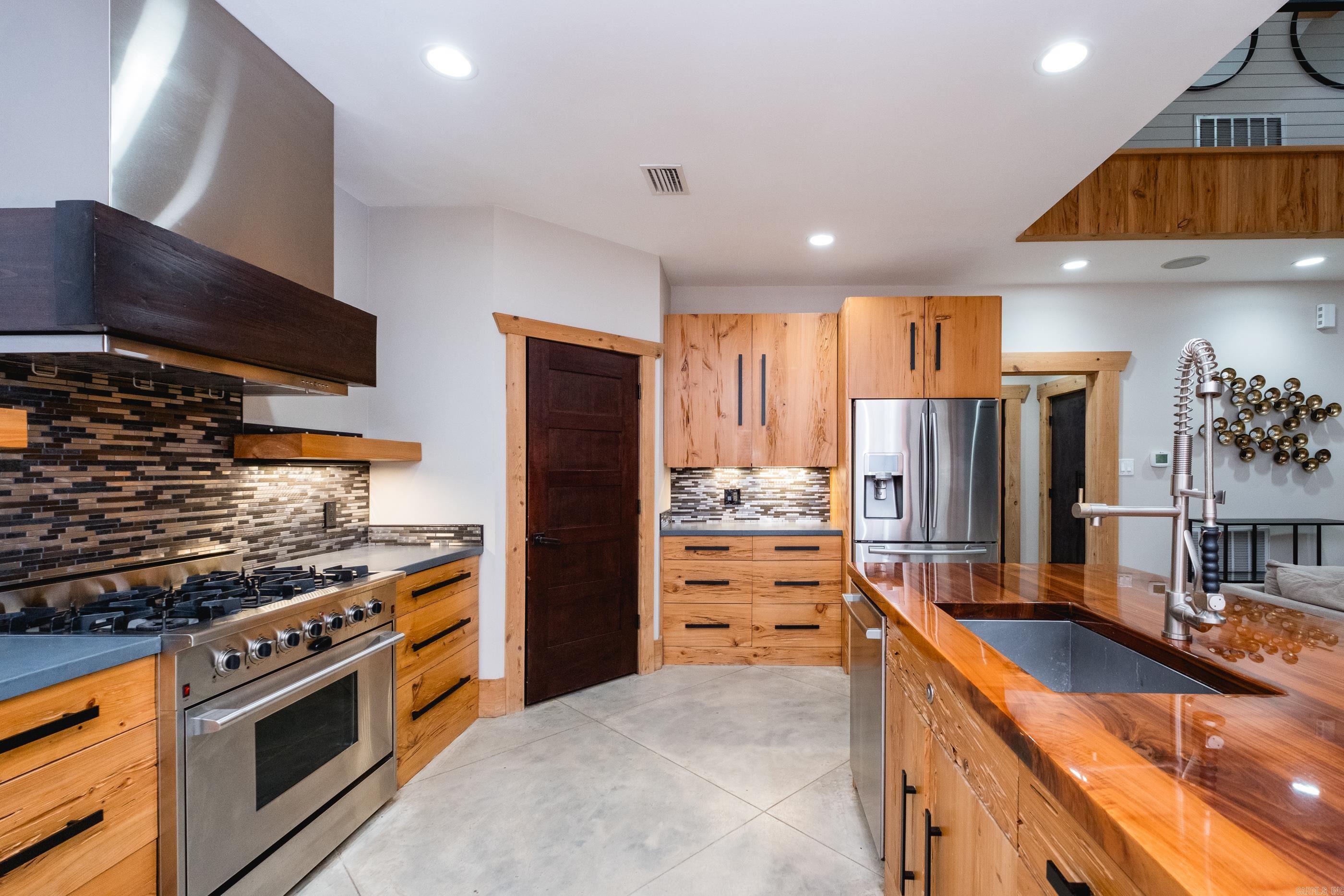 15 Chenay  Little Rock, AR