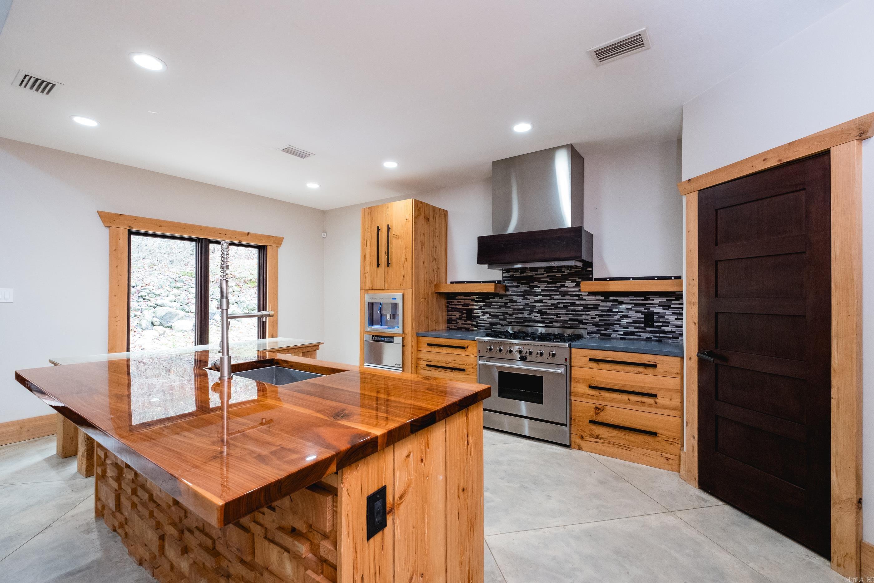 15 Chenay  Little Rock, AR