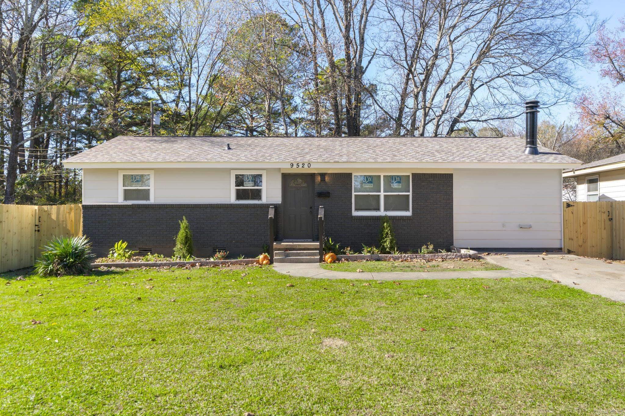 9520 Crofton  Little Rock, AR