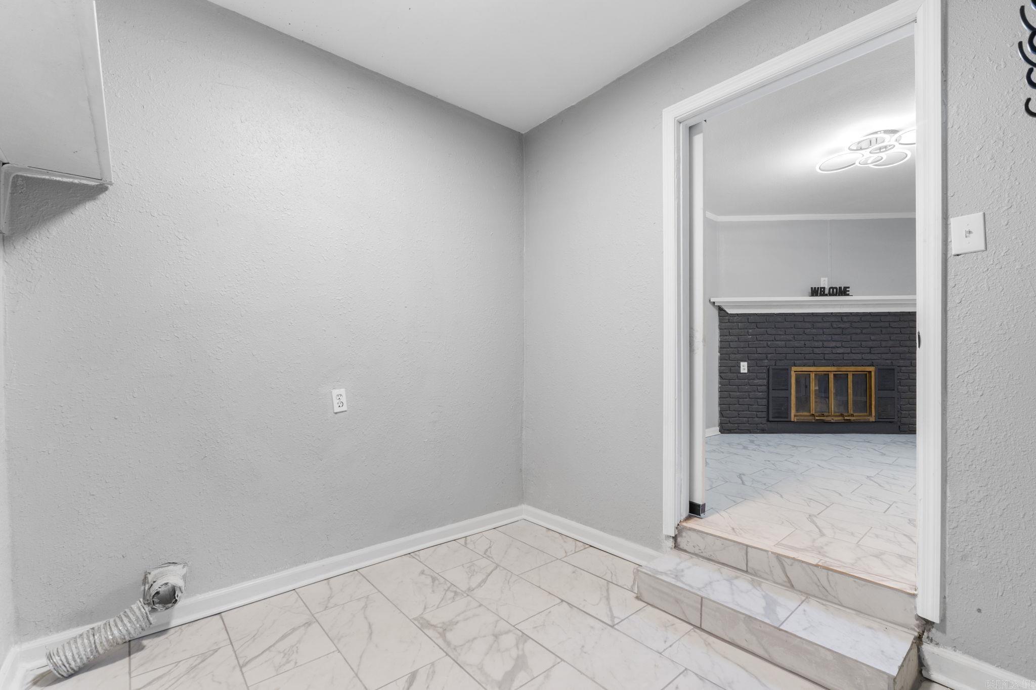 9520 Crofton  Little Rock, AR