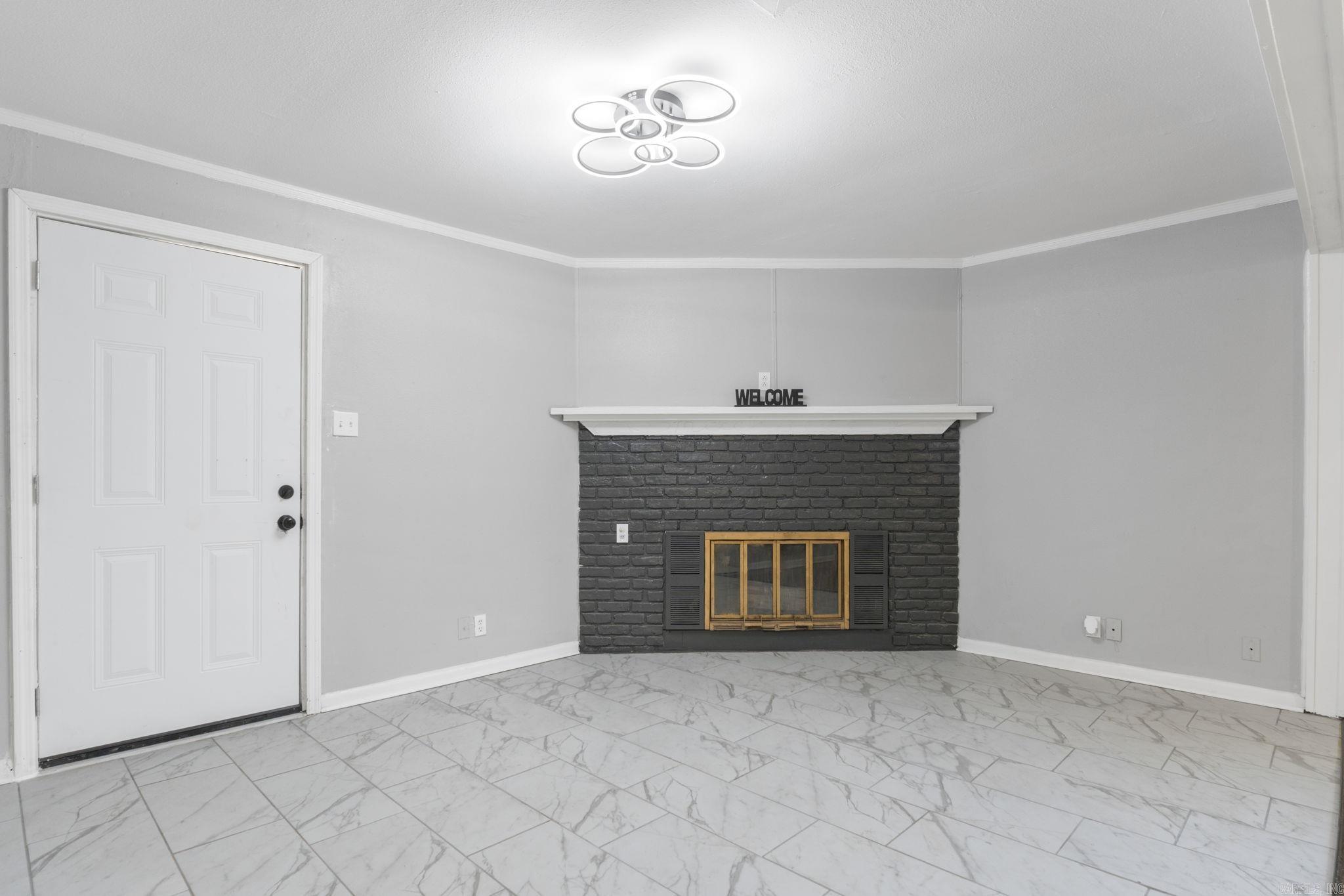 9520 Crofton  Little Rock, AR