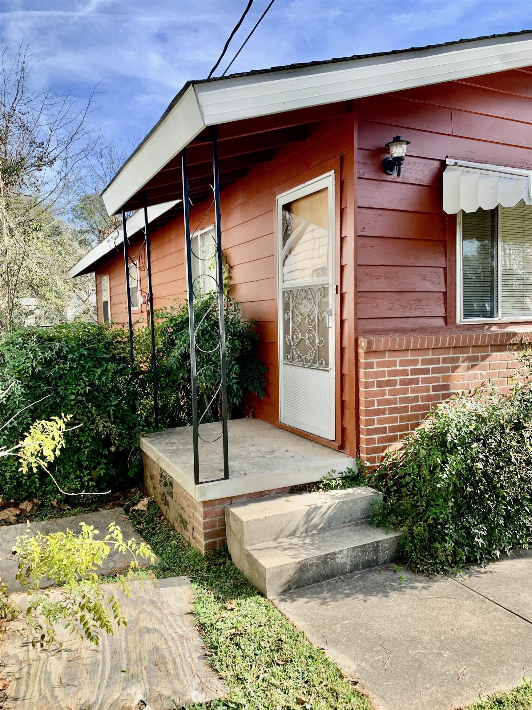 626 Mills  North Little Rock, AR