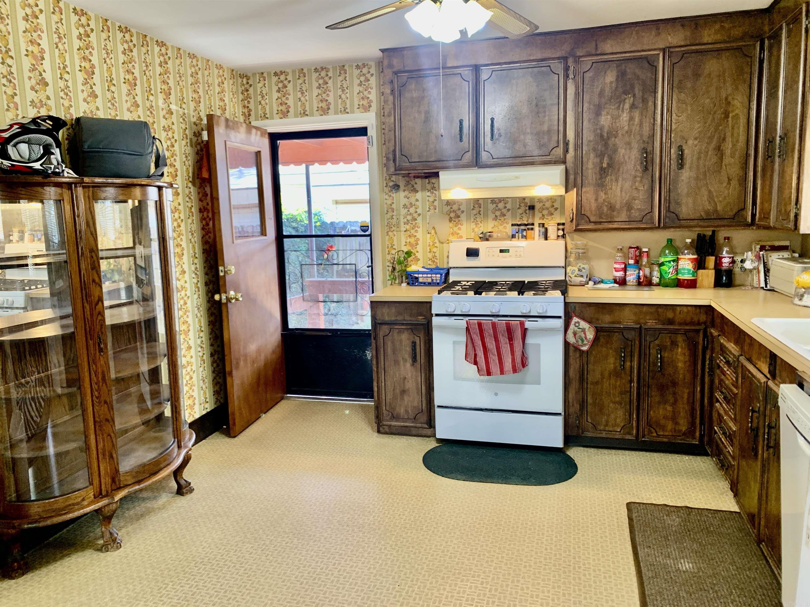 626 Mills  North Little Rock, AR