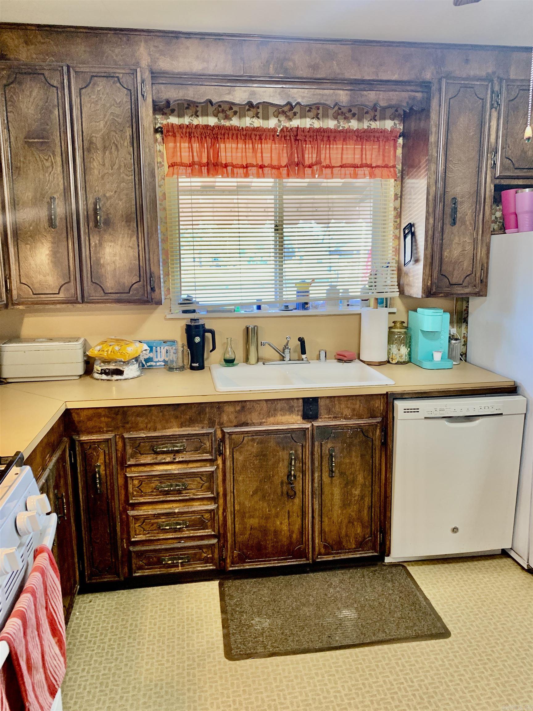 626 Mills  North Little Rock, AR