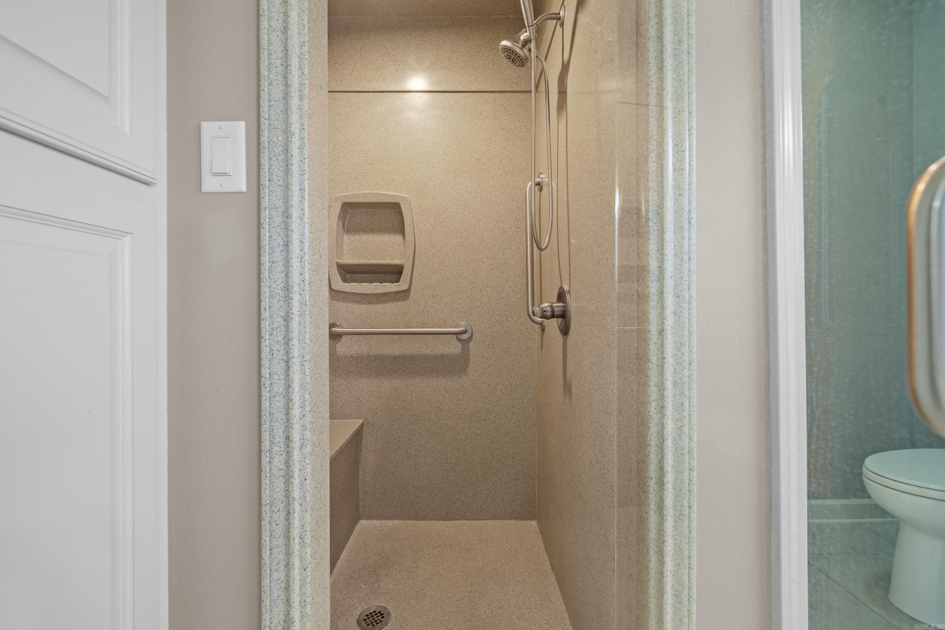 275 Chinook  Hot Springs, AR