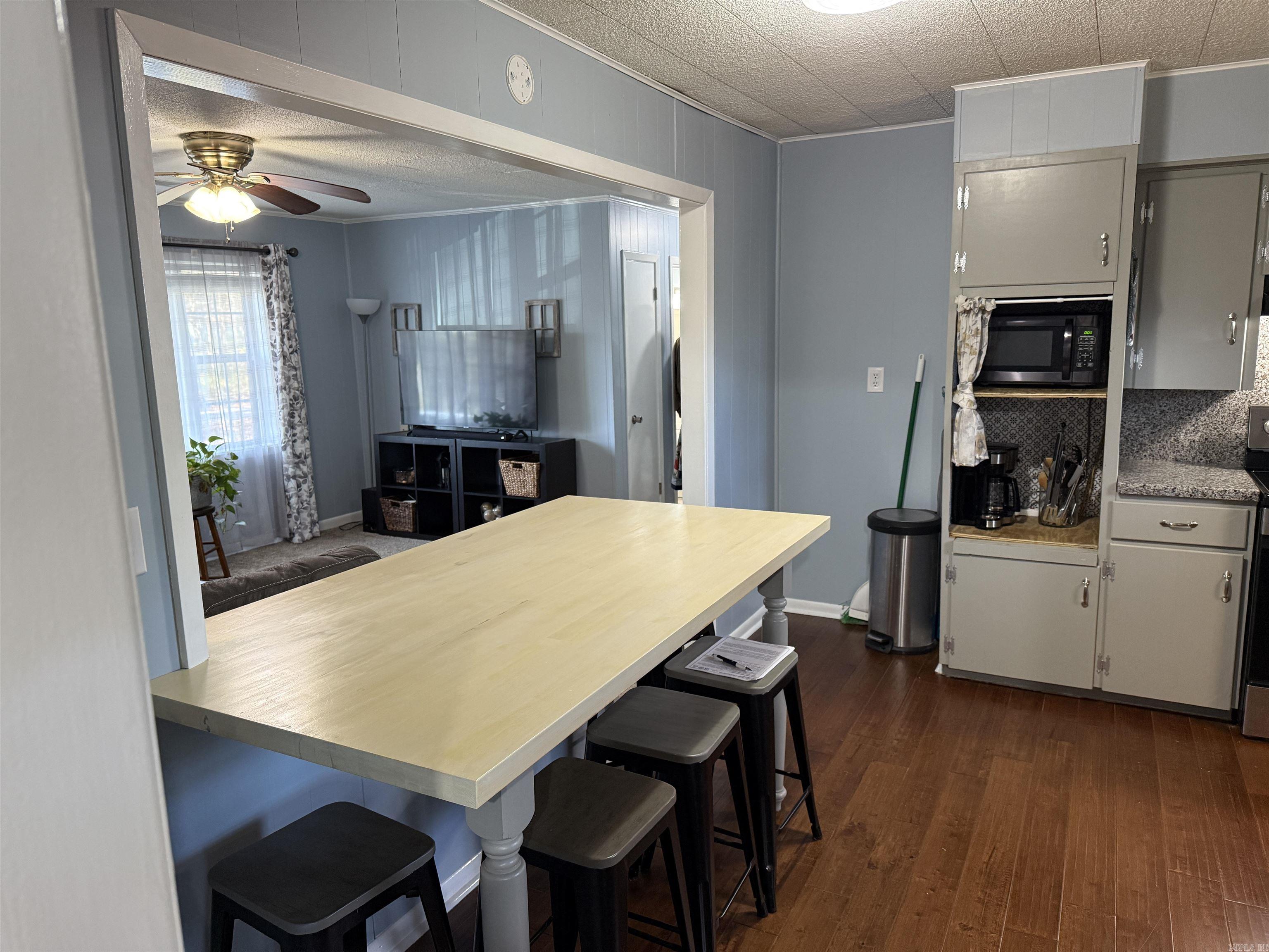 613 S. Clayton St.  Rector, AR