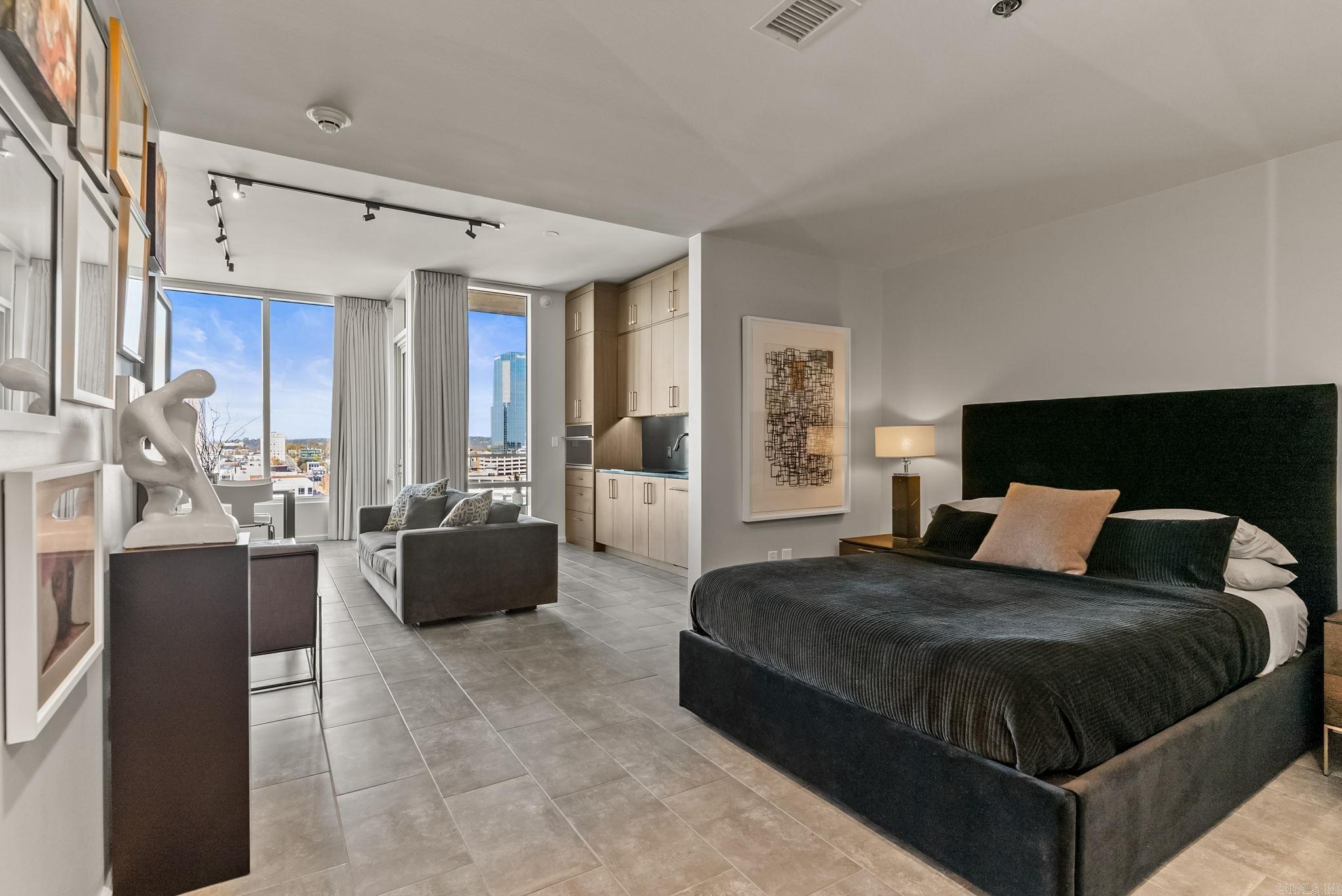 315 Rock #1004  Little Rock, AR