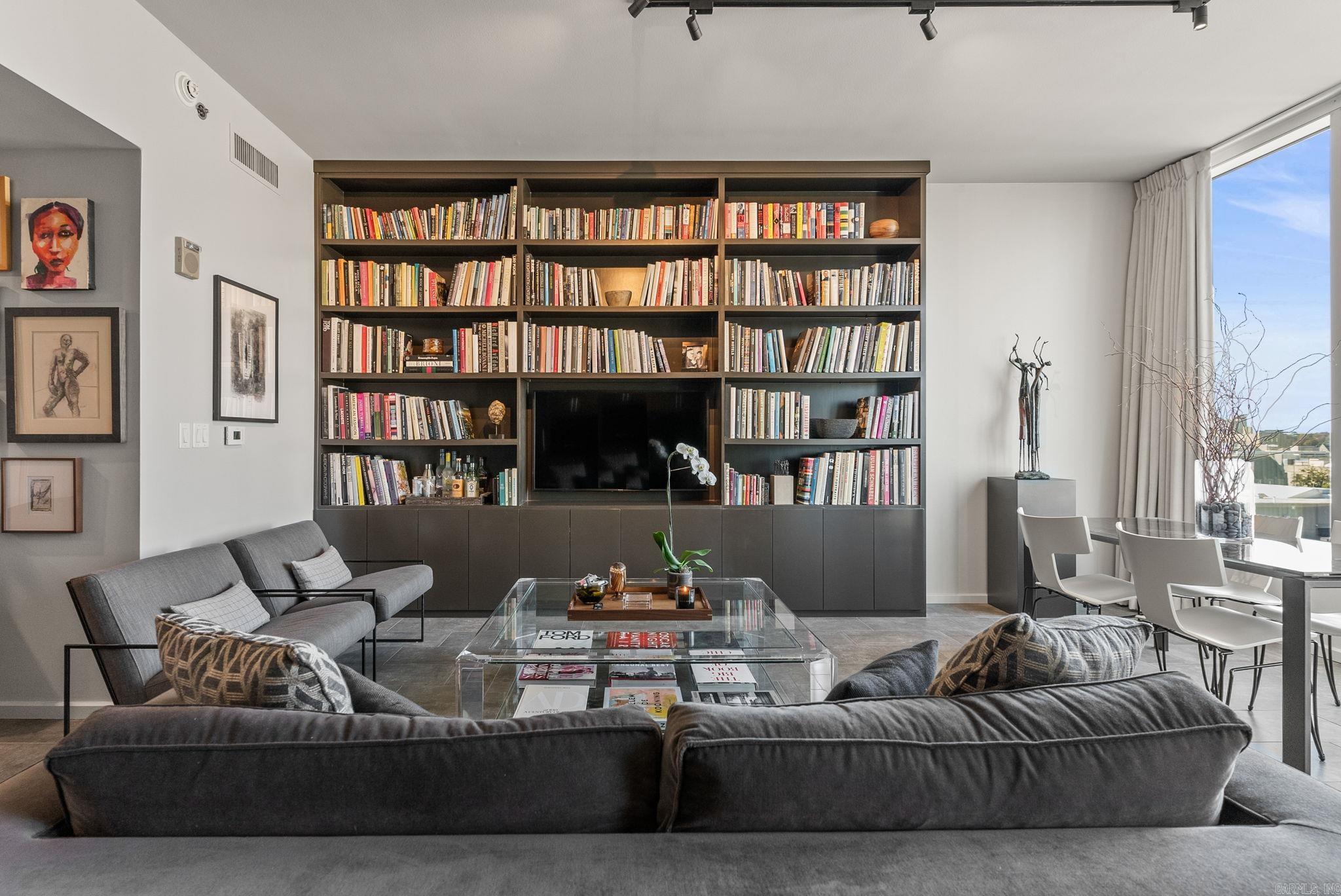 315 Rock #1004  Little Rock, AR