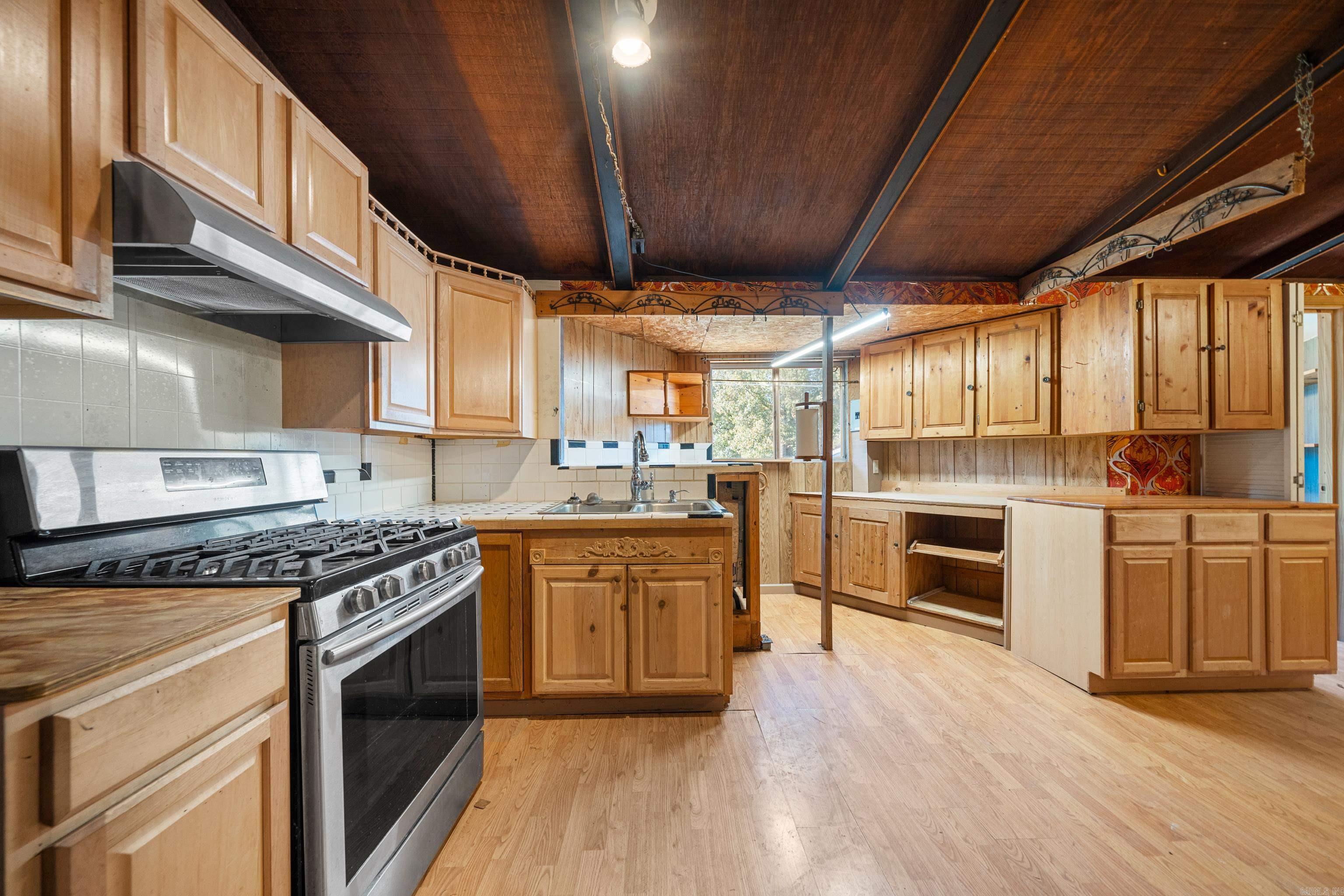 205 Buccaneer  Hot Springs, AR