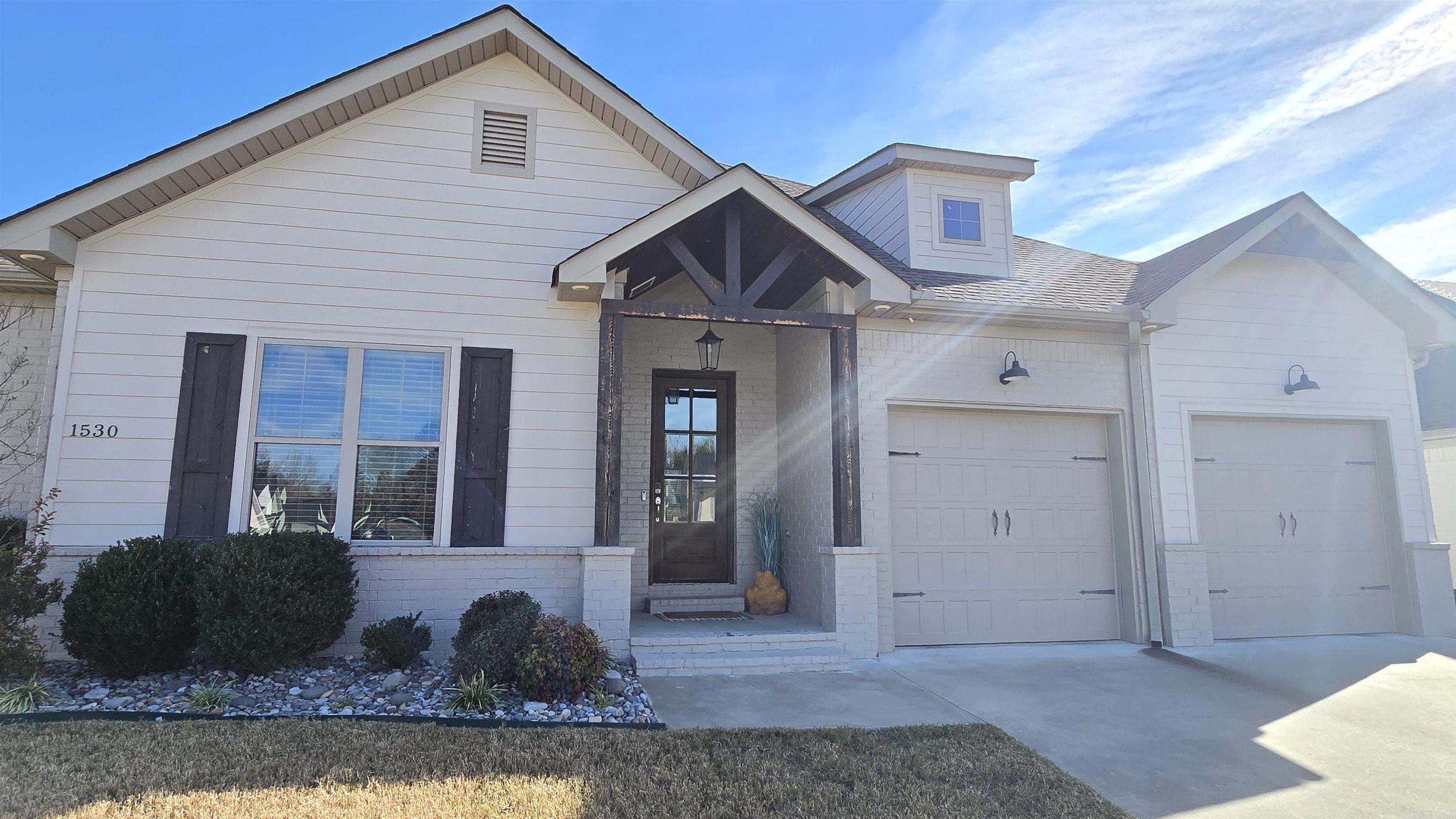 1530 Poteete  Conway, AR