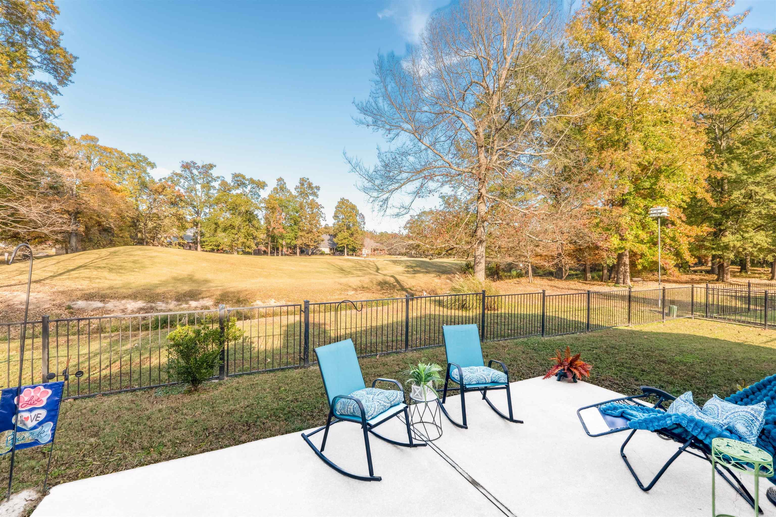 168 Calais Dr  Maumelle, AR