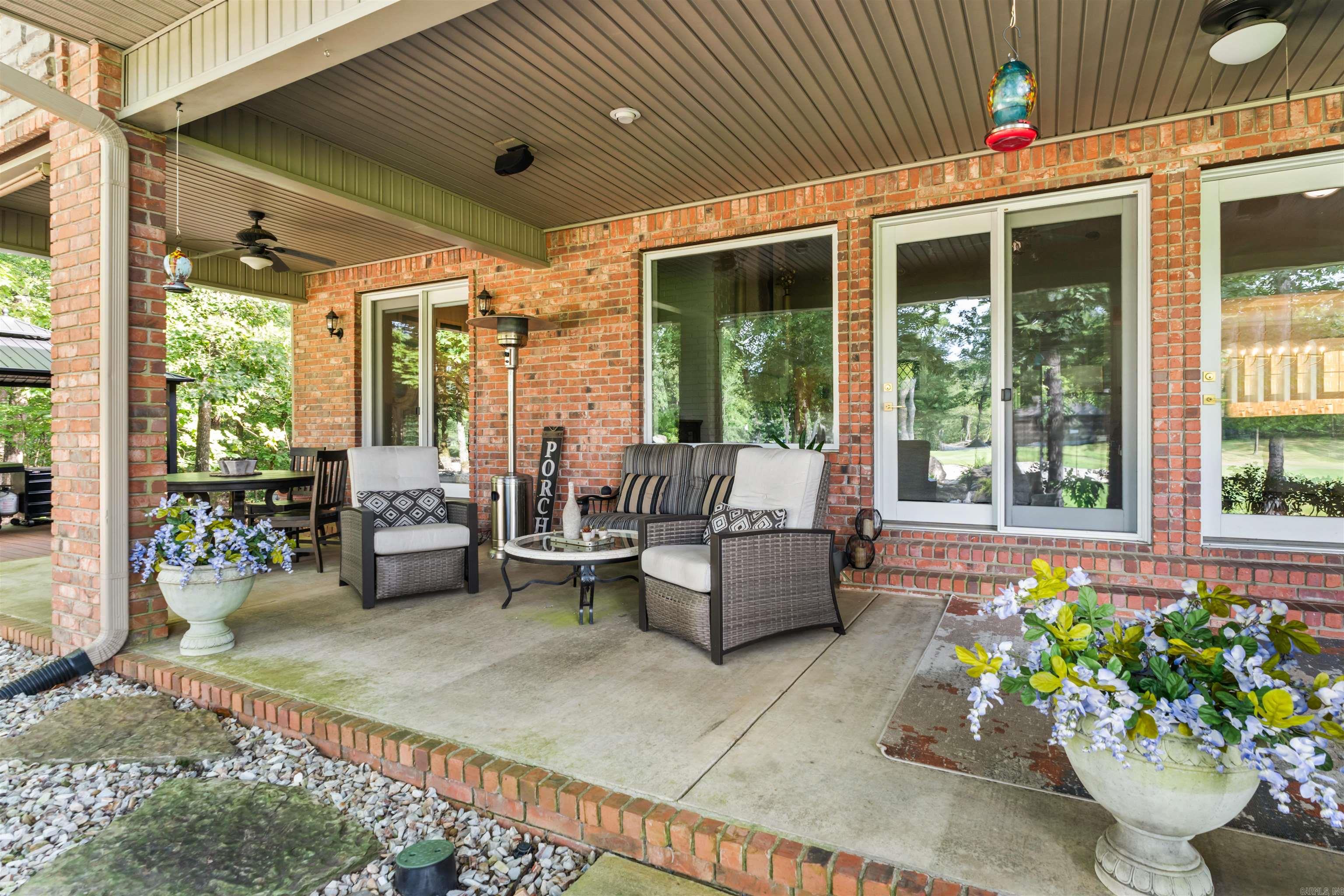 8 Darro  Hot Springs Village, AR