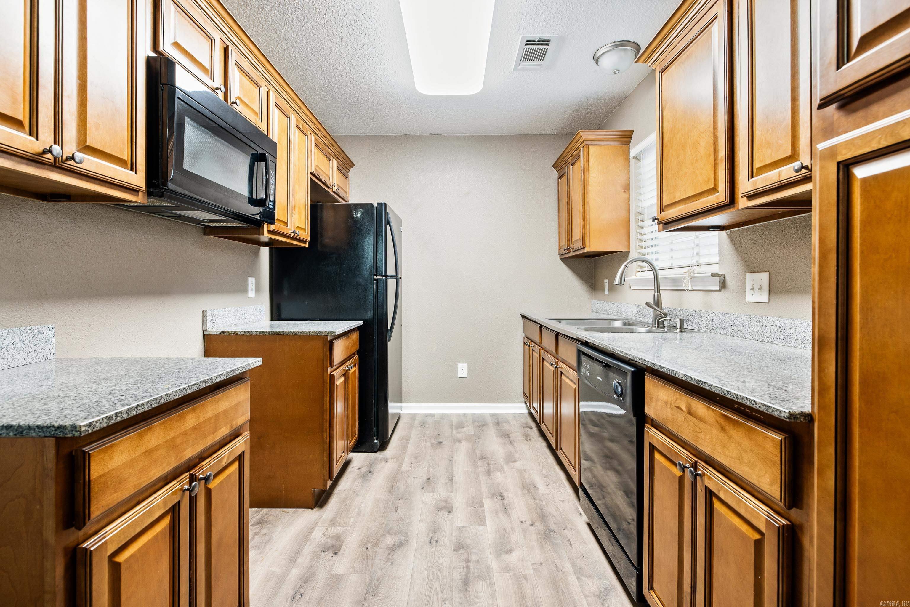 219 Iris Street Haskell, AR 72015