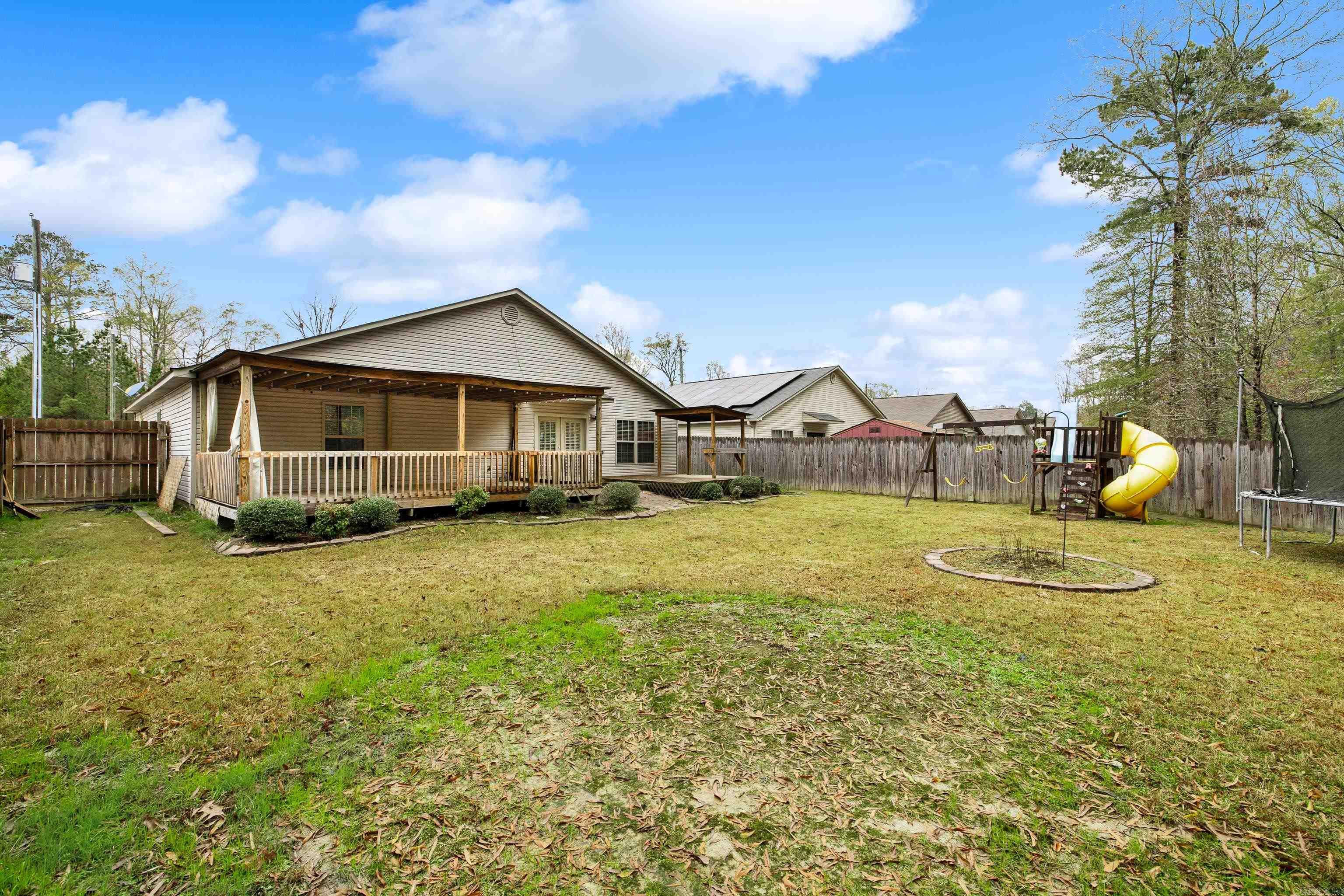 219 Iris Street Haskell, AR 72015