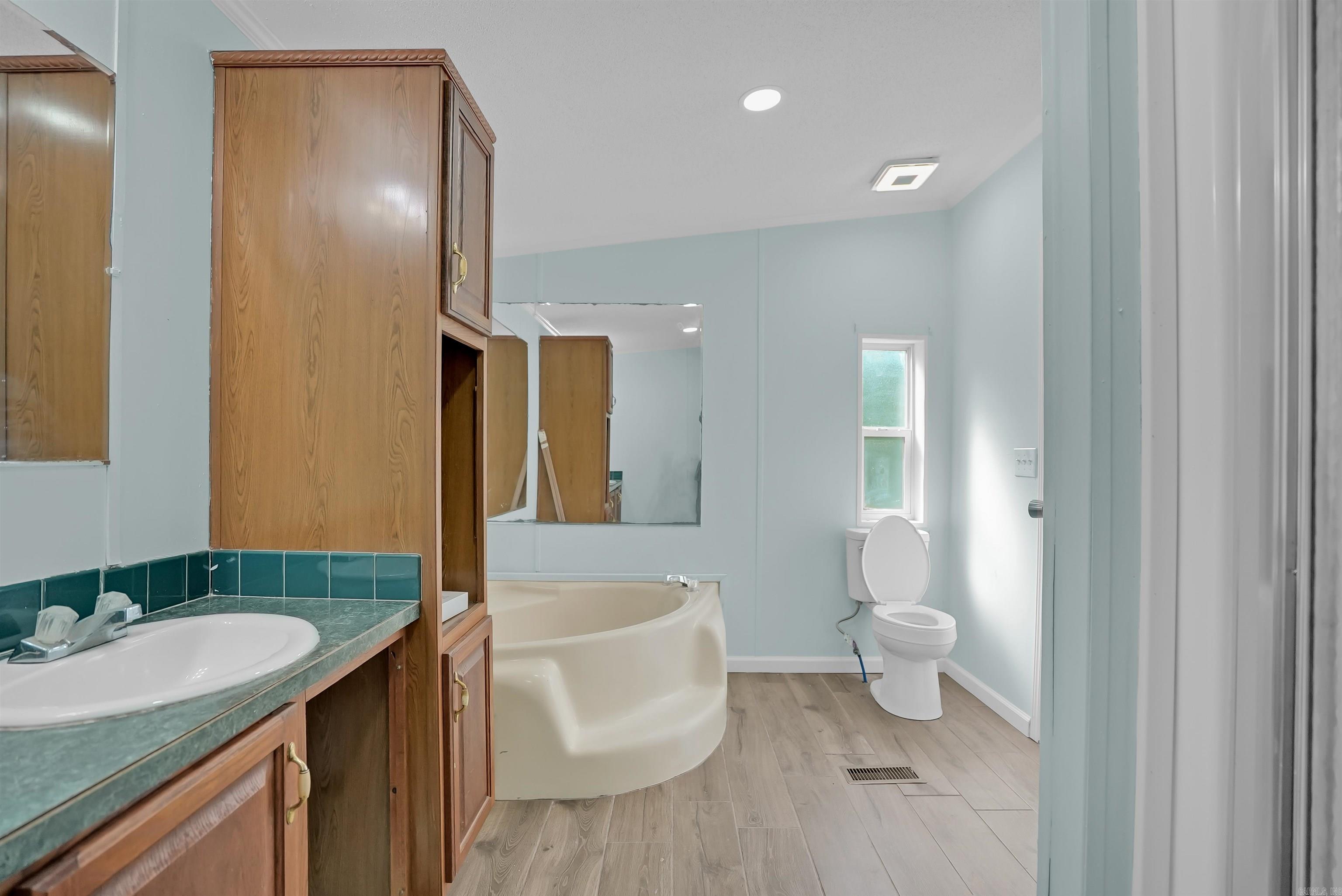 40 Gum Drop Loop Houston, AR 72070