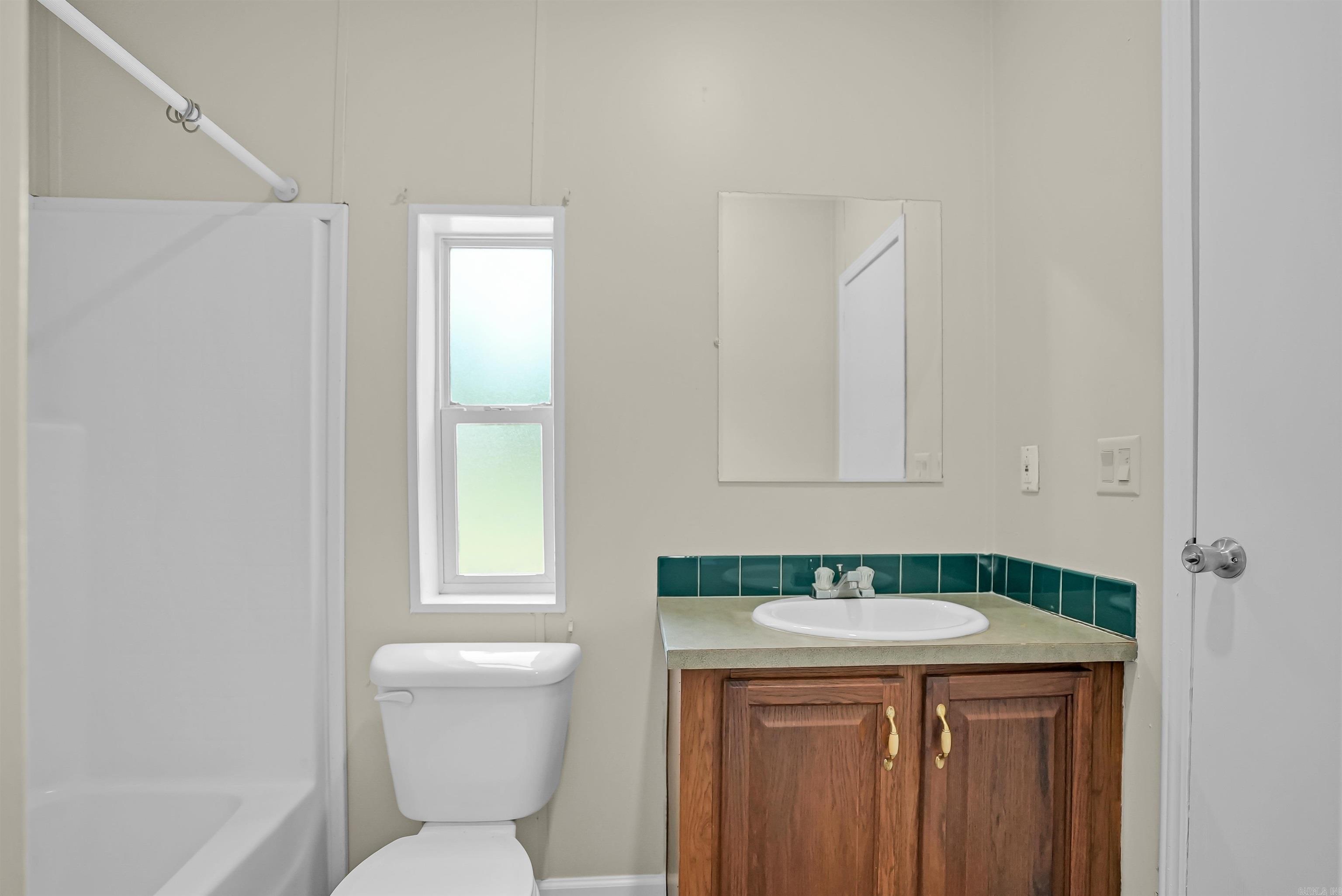 40 Gum Drop Loop Houston, AR 72070