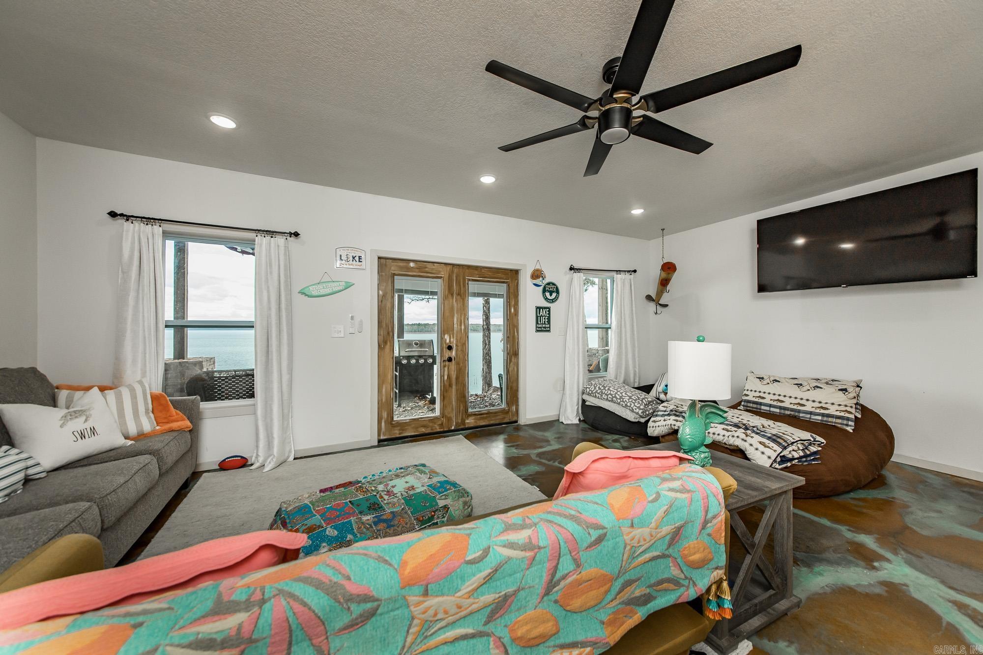 1150 Selma Ln.  Drasco, AR