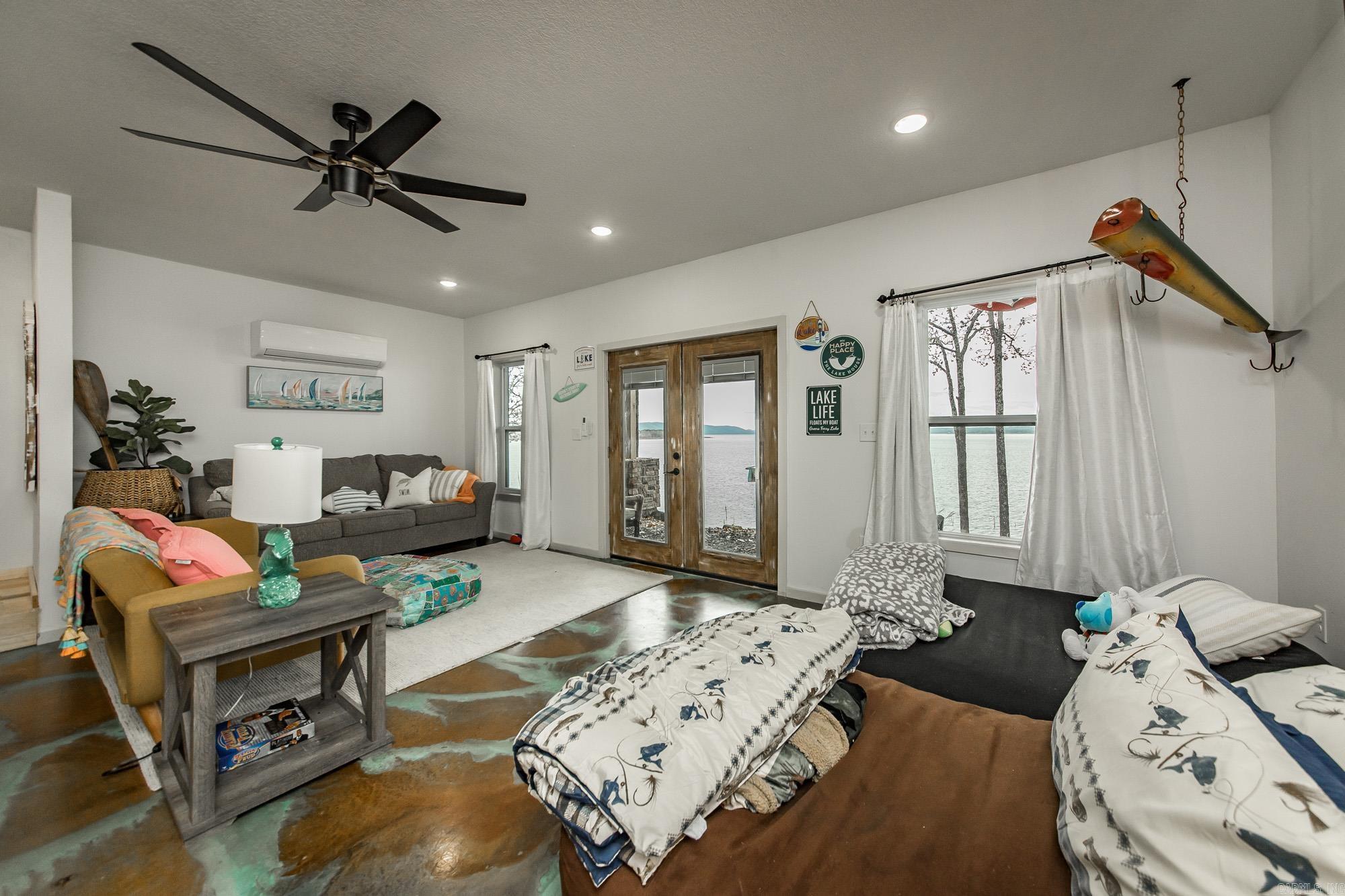 1150 Selma Ln.  Drasco, AR