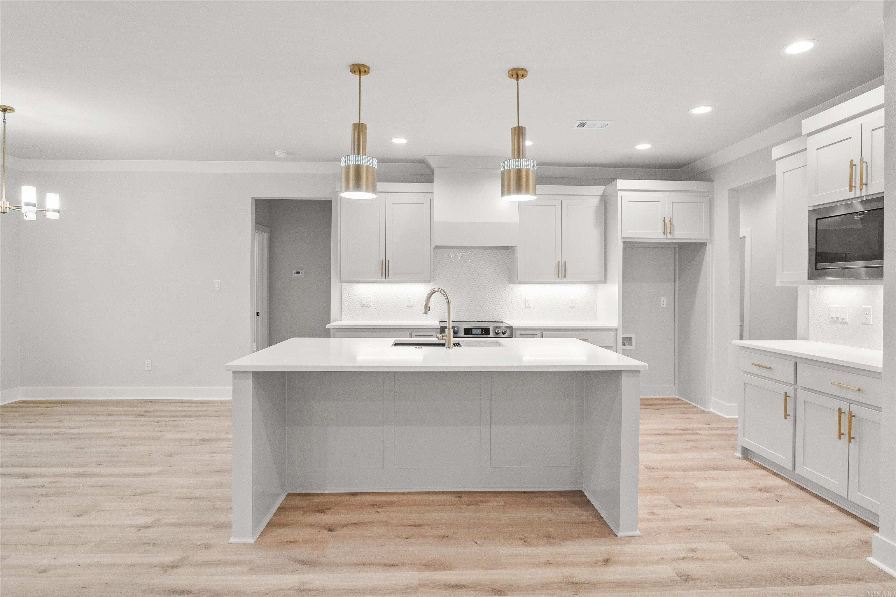 220 Michelle  Beebe, AR