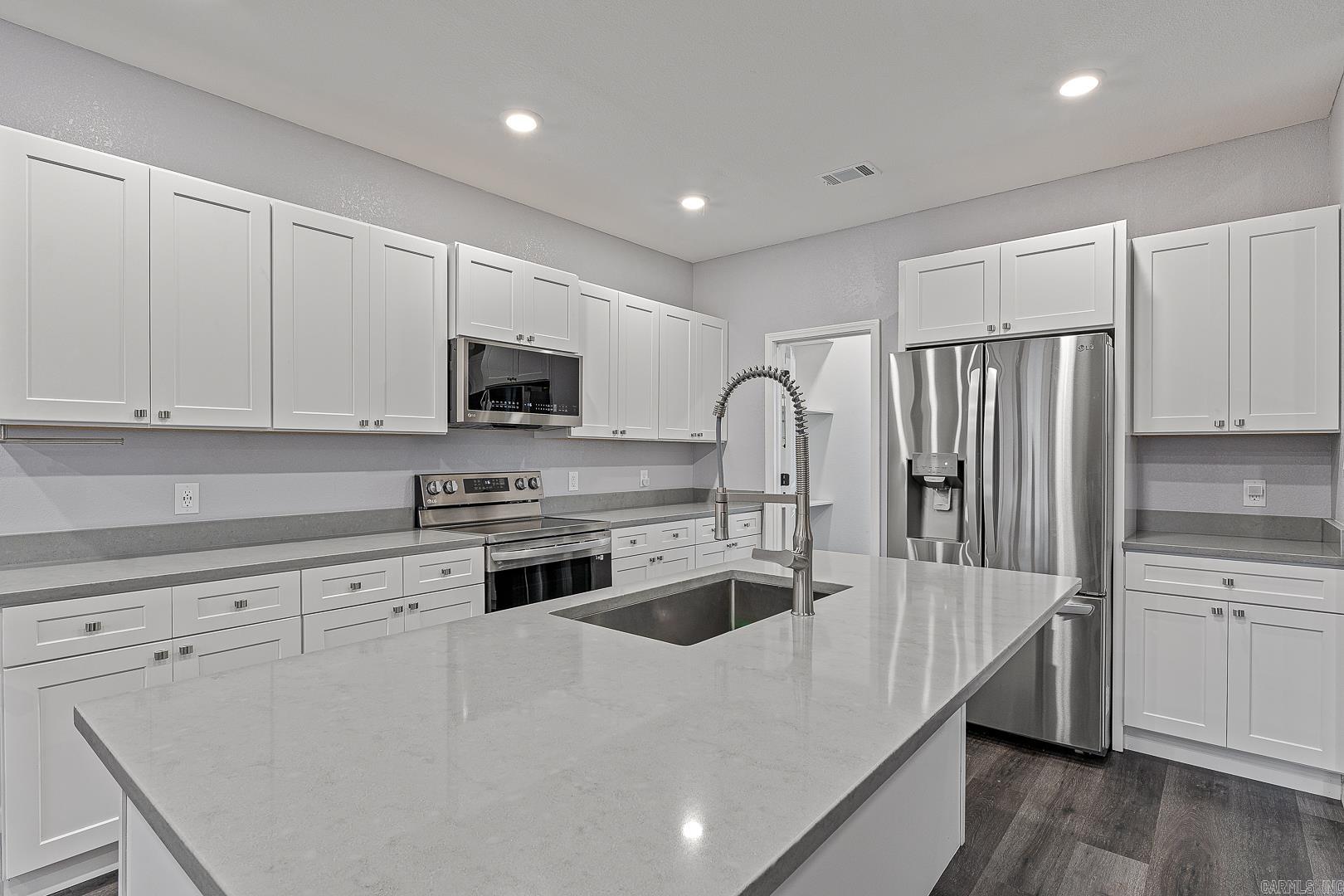 2202 N 29th  Paragould, AR