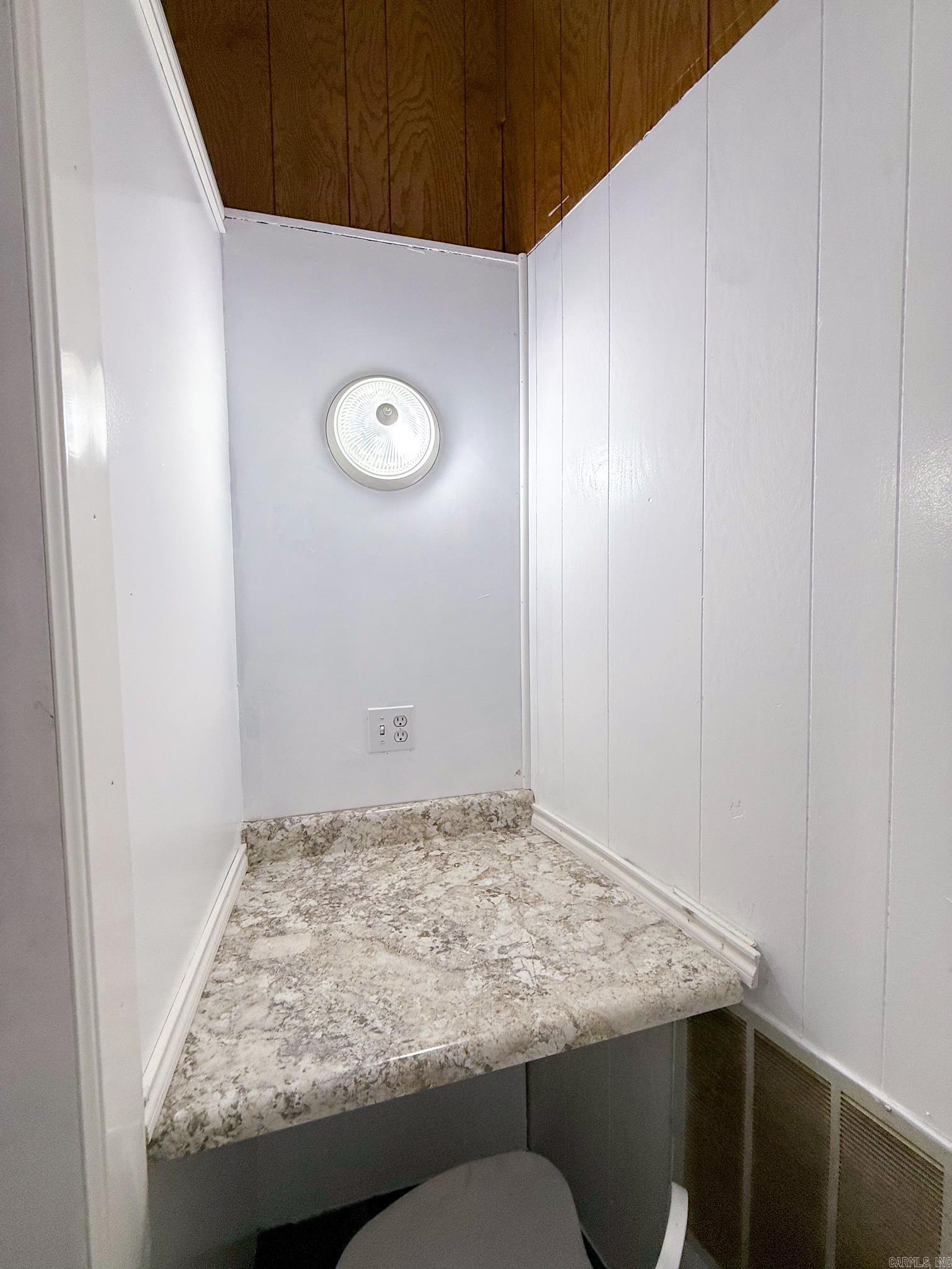 4149 Henderson Road  Clinton, AR