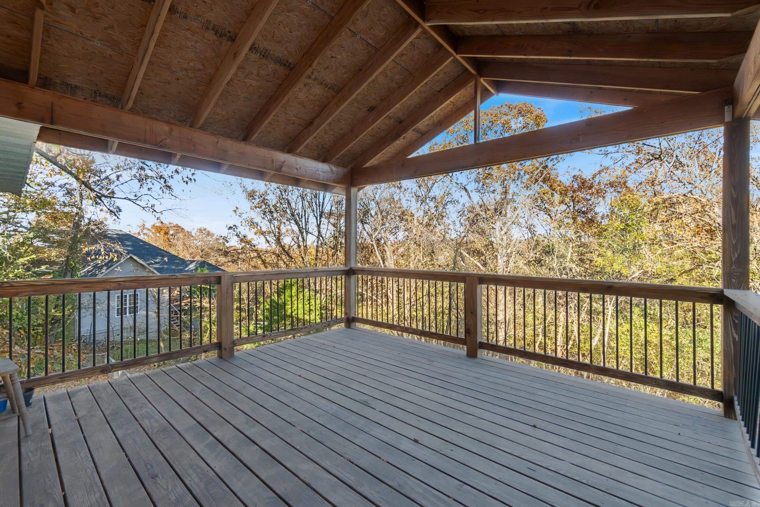 15364 Twin Pines Road  Lowell, AR