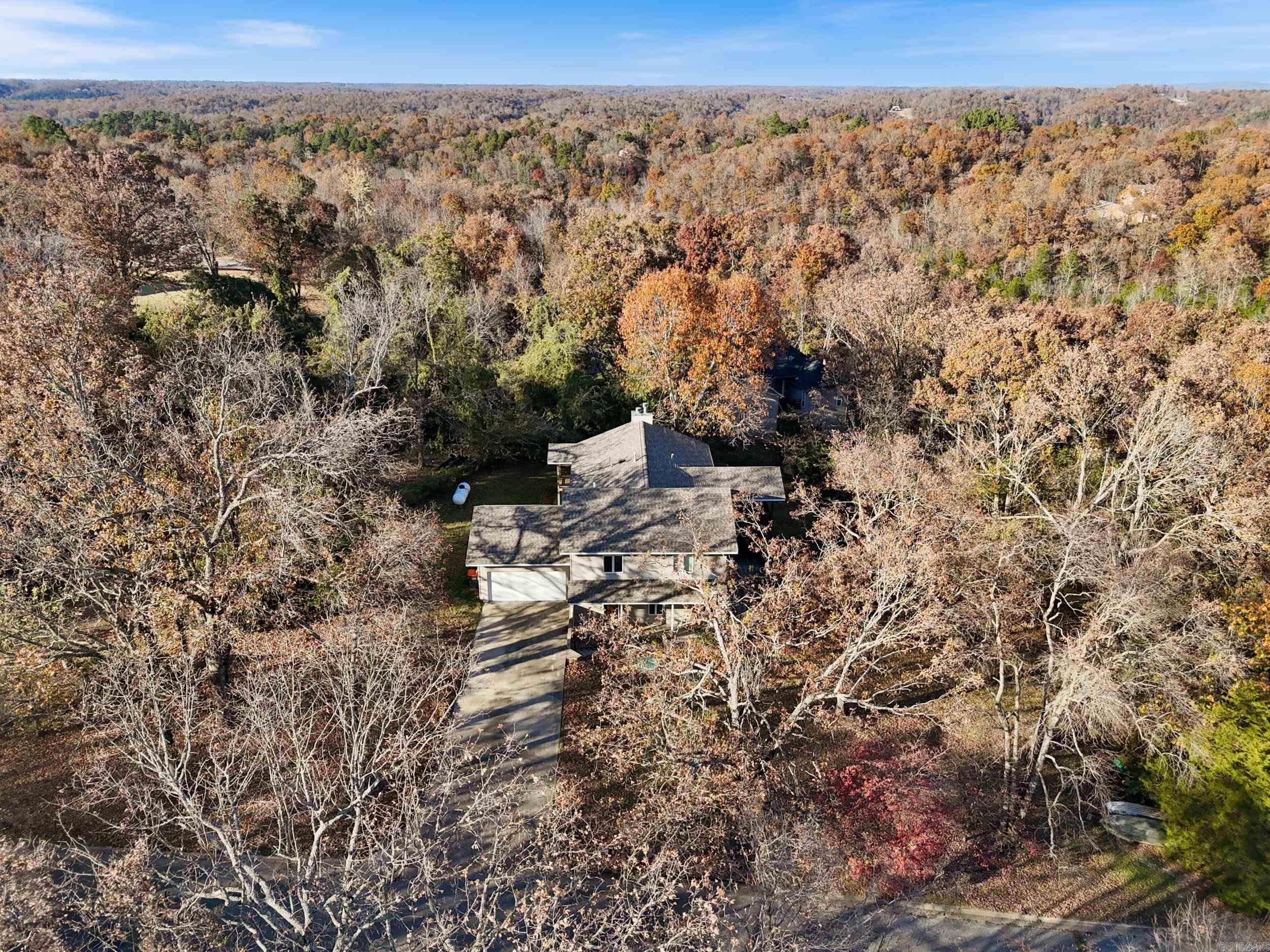 15364 Twin Pines Road  Lowell, AR