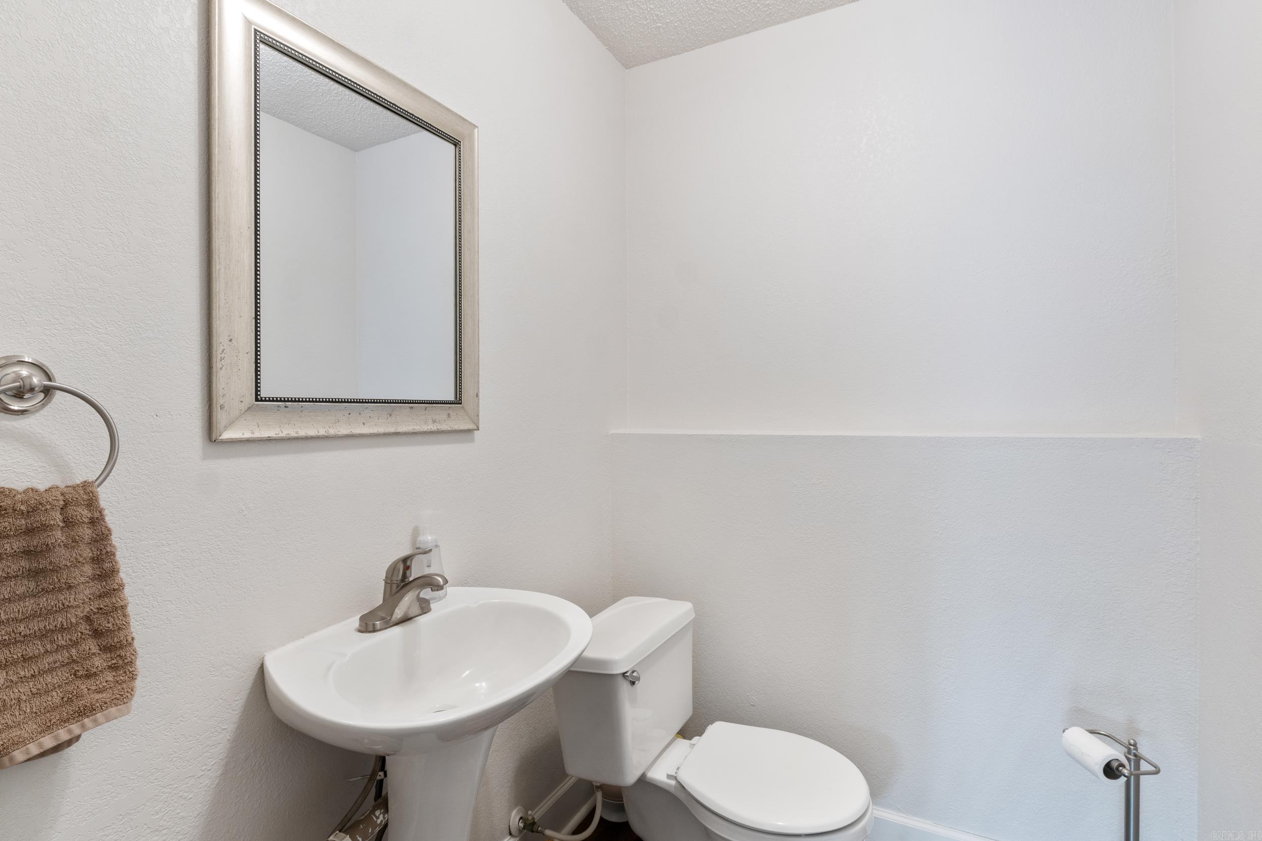 15364 Twin Pines Road  Lowell, AR