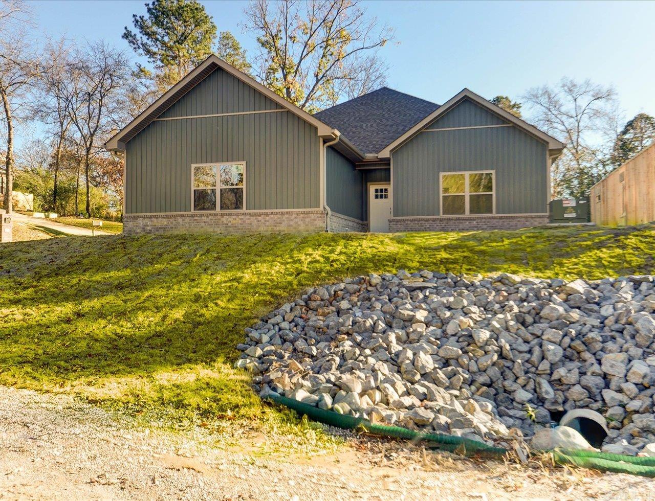 159 Bledsoe  Hot Springs, AR