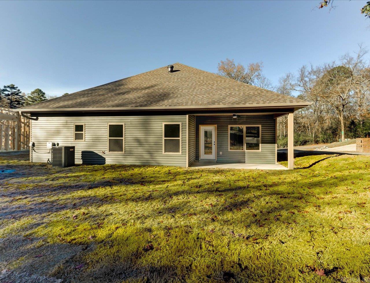 159 Bledsoe Hot Springs, AR 71913